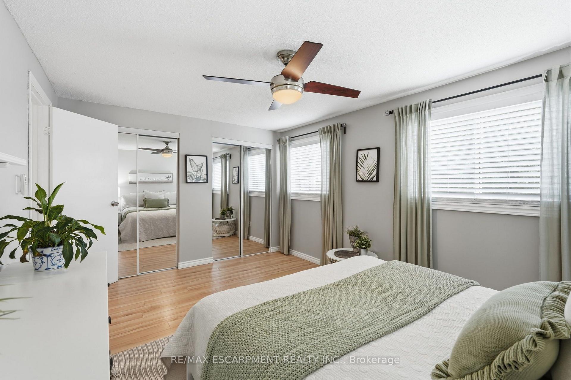 Photo 30 of Unit 50, 1115 Paramount Drive, Hamilton, Stoney Creek — HOMEH