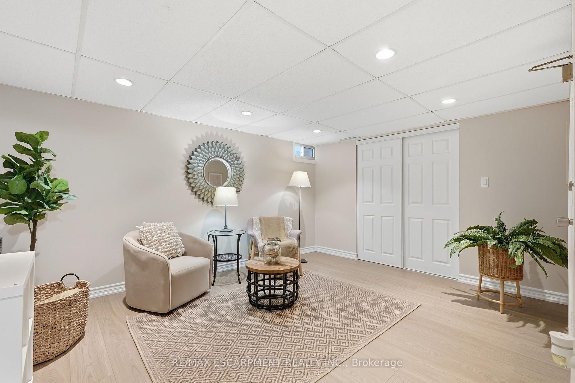 Photo 31 of Unit 50, 1115 Paramount Drive, Hamilton, Stoney Creek — HOMEH