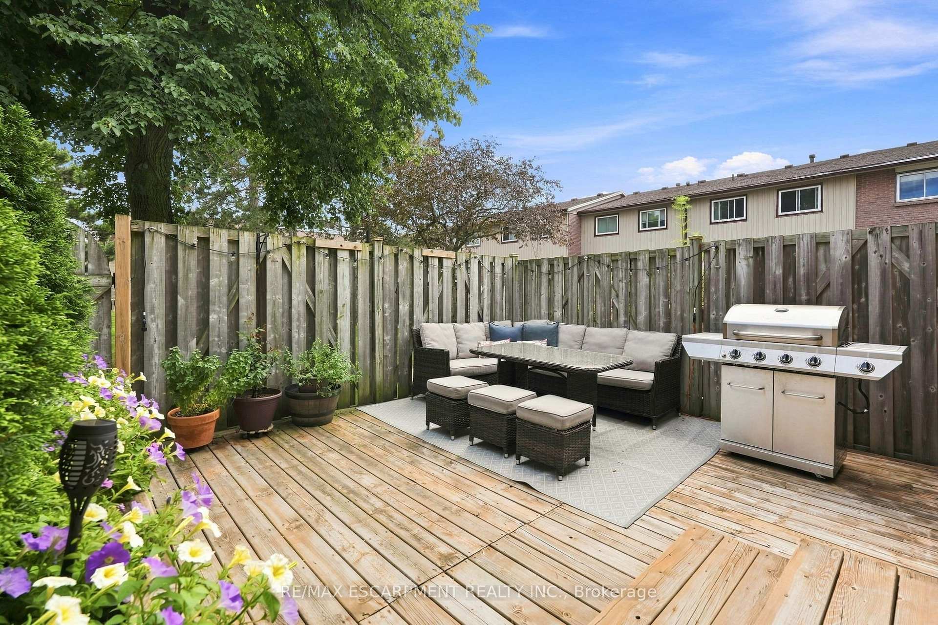 Photo 34 of Unit 50, 1115 Paramount Drive, Hamilton, Stoney Creek — HOMEH