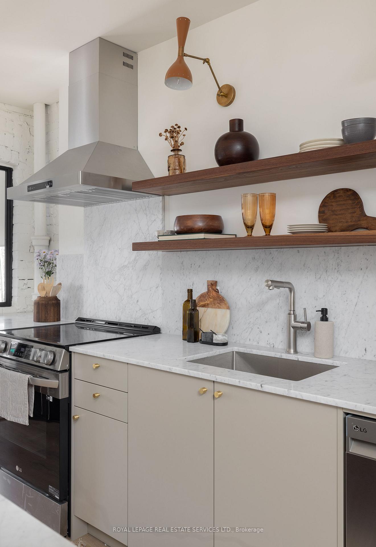 Photo 3 of 1752A St. Clair Avenue W, Toronto, Weston-Pellam Park — HOMEH