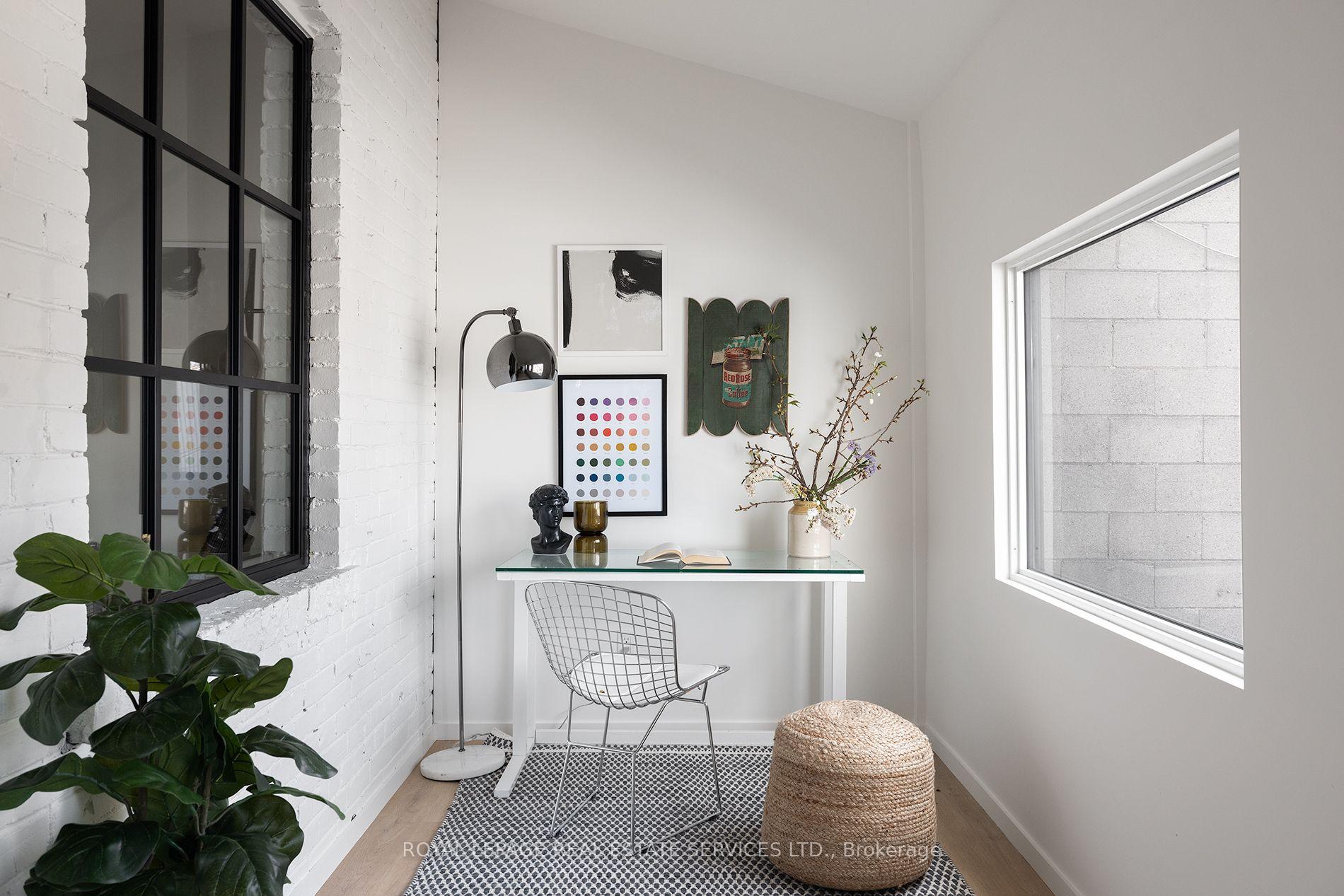 Photo 8 of 1752A St. Clair Avenue W, Toronto, Weston-Pellam Park — HOMEH