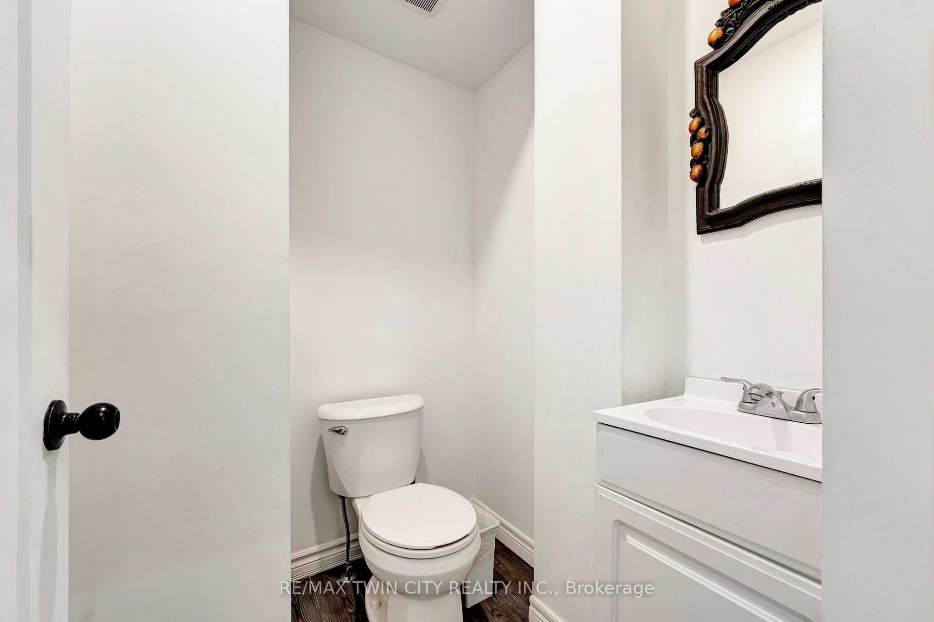 Photo 19 of 42 Shanley Street, Waterloo, Mount Hope Huron Park — HOMEH