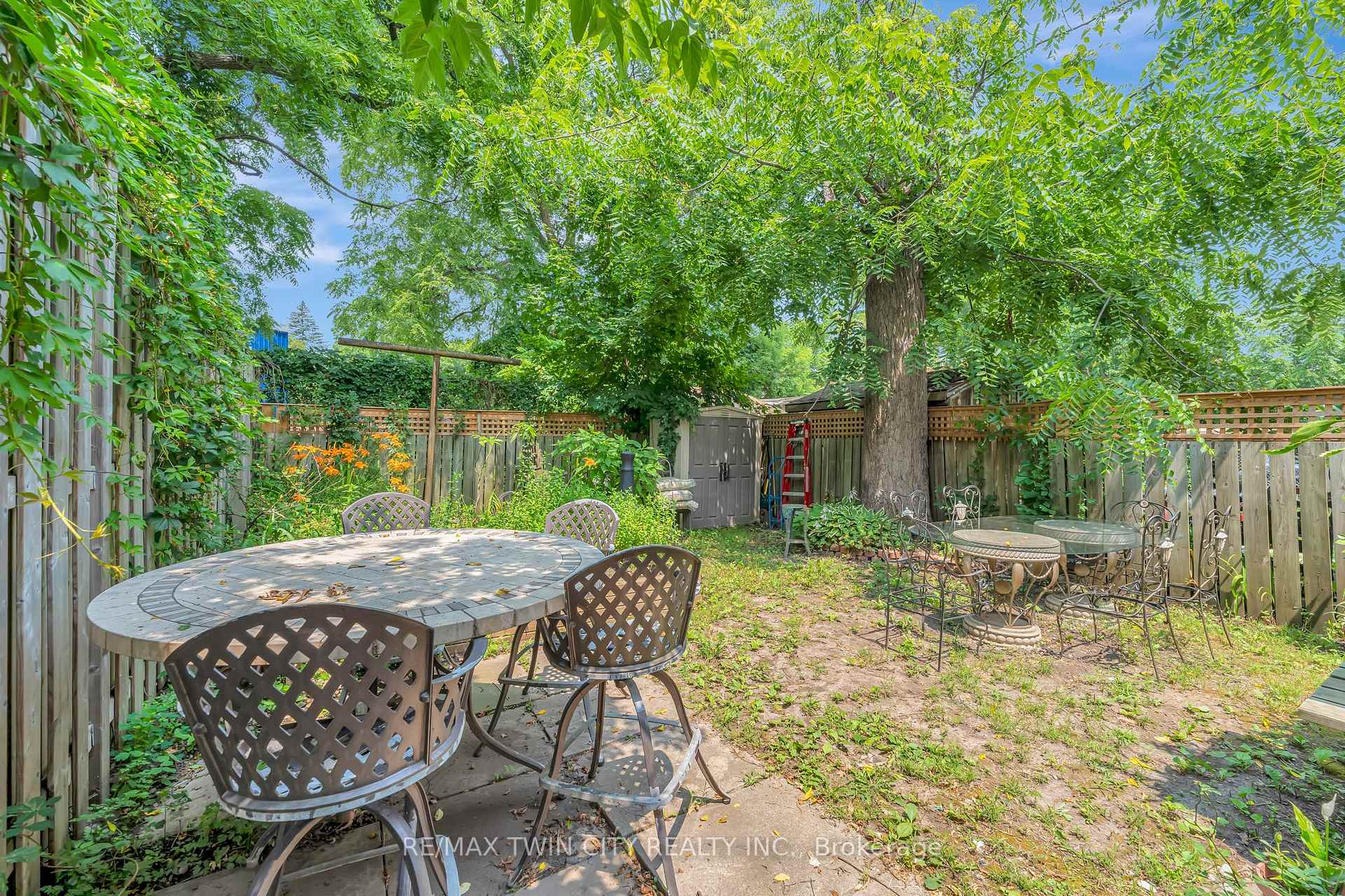 Photo 44 of 42 Shanley Street, Waterloo, Mount Hope Huron Park — HOMEH