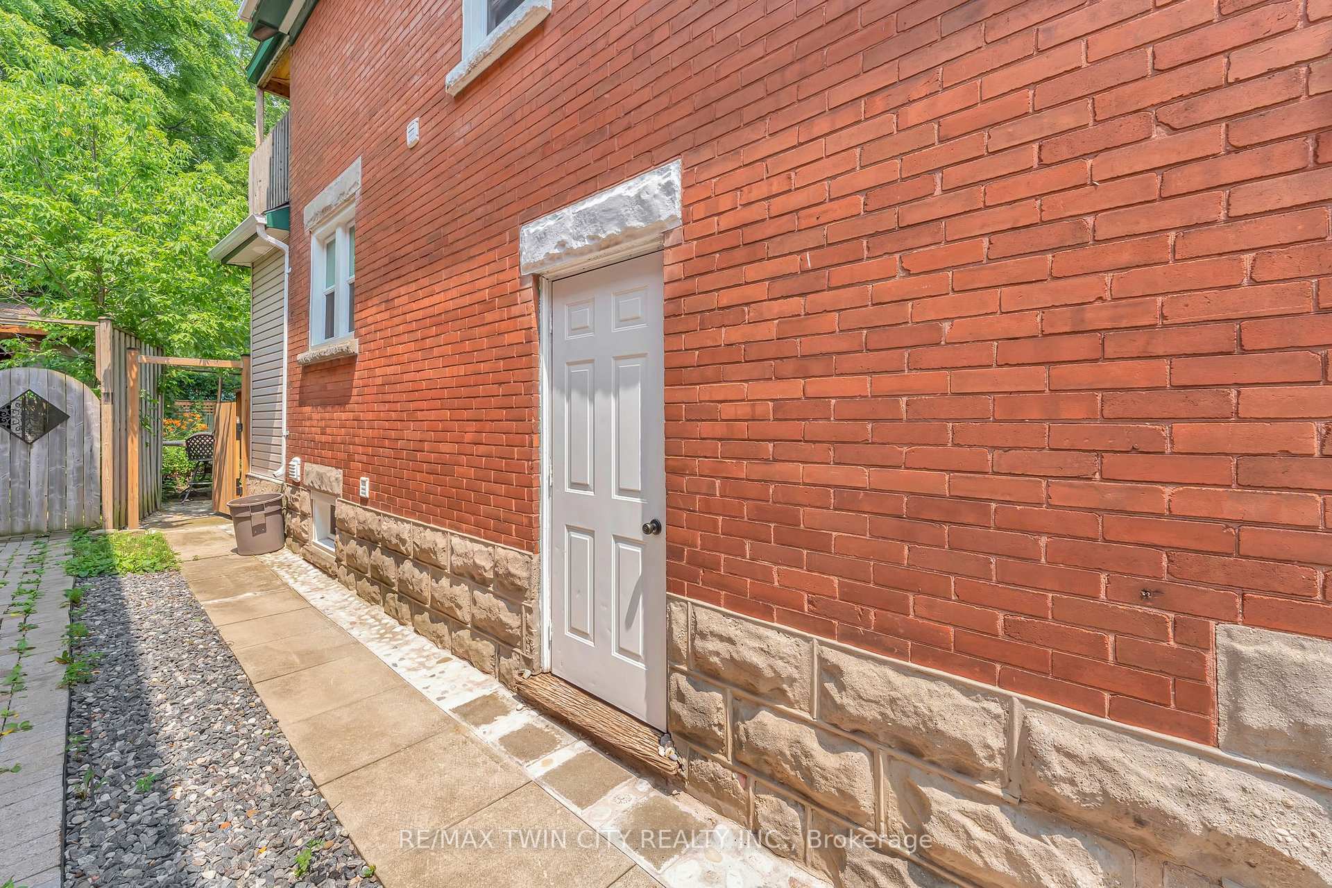 Photo 45 of 42 Shanley Street, Waterloo, Mount Hope Huron Park — HOMEH