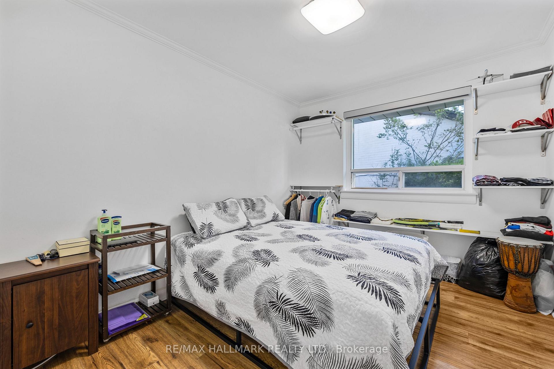 Photo 19 of 80 Berkinshaw Crescent, North York, Banbury-Don Mills — HOMEH