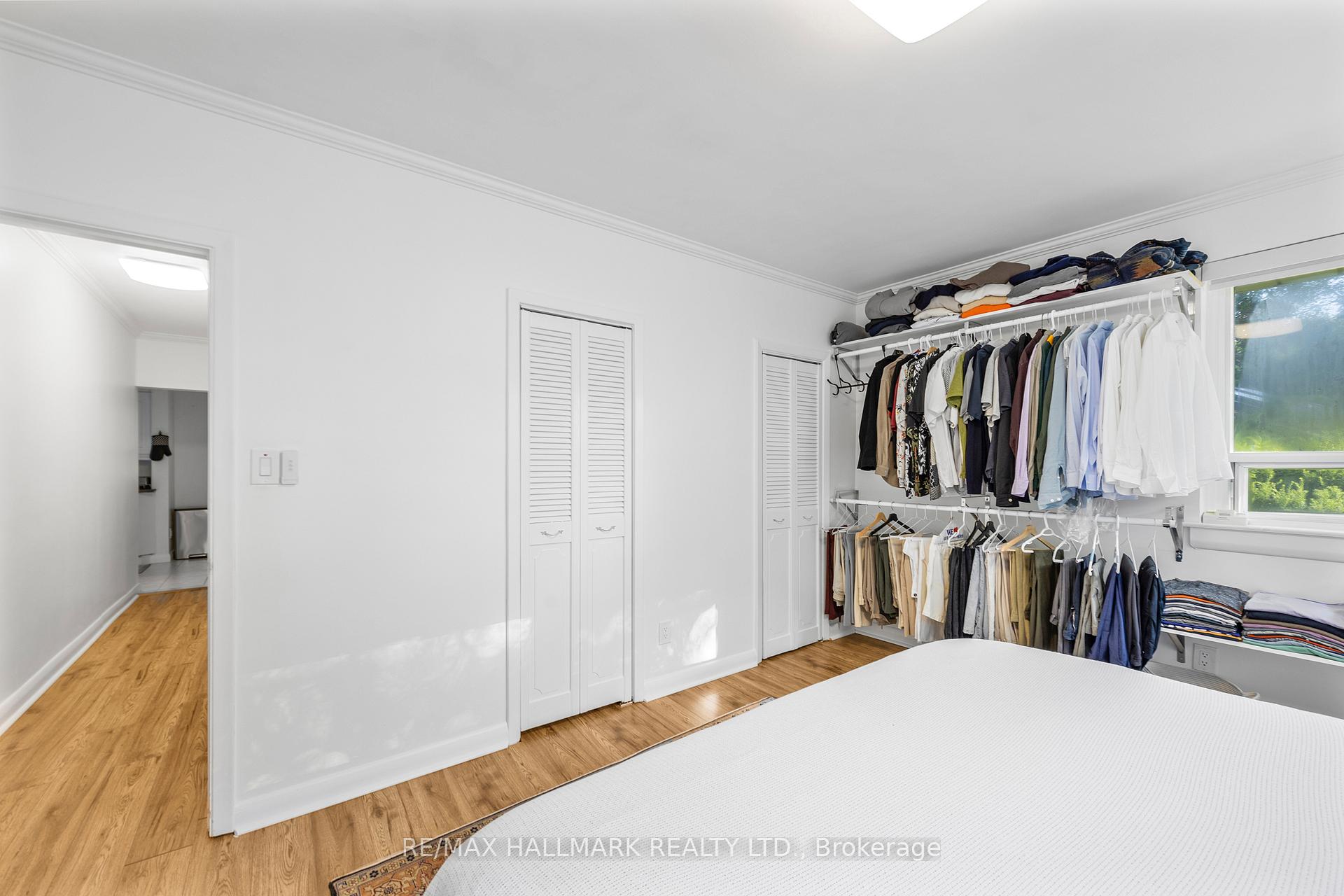 Photo 20 of 80 Berkinshaw Crescent, North York, Banbury-Don Mills — HOMEH