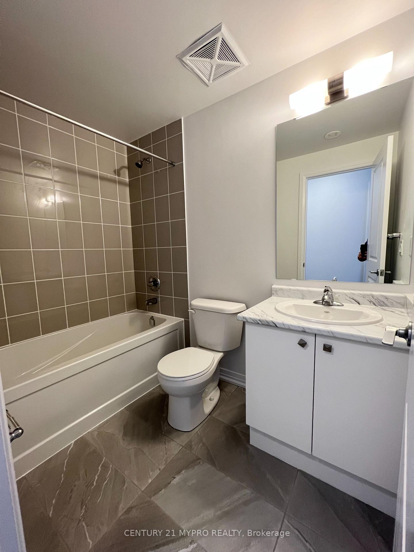 Photo 11 of Unit 601, 2635 William Jackson Drive, Pickering, Duffin Heights — HOMEH