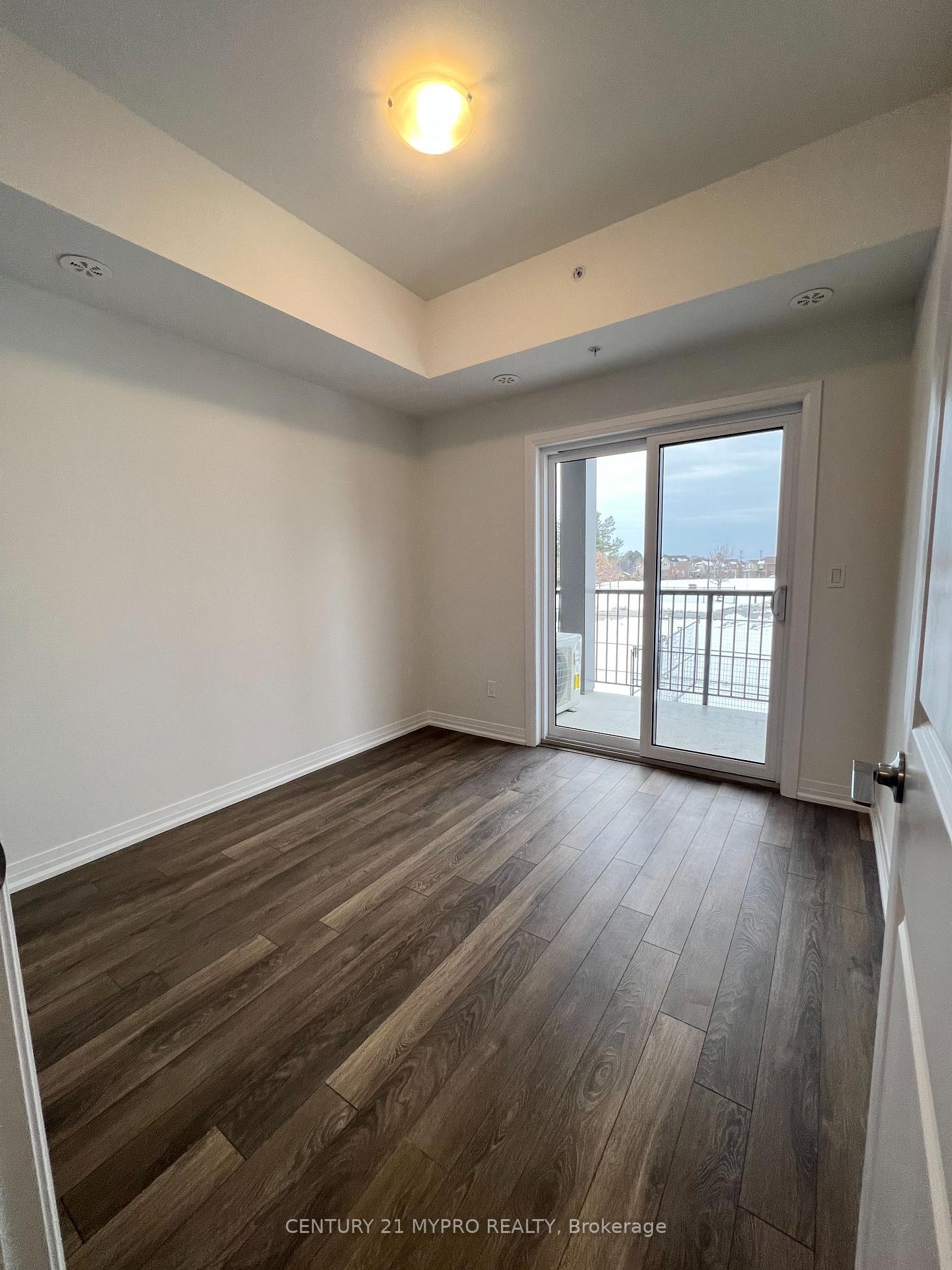 Photo 12 of Unit 601, 2635 William Jackson Drive, Pickering, Duffin Heights — HOMEH