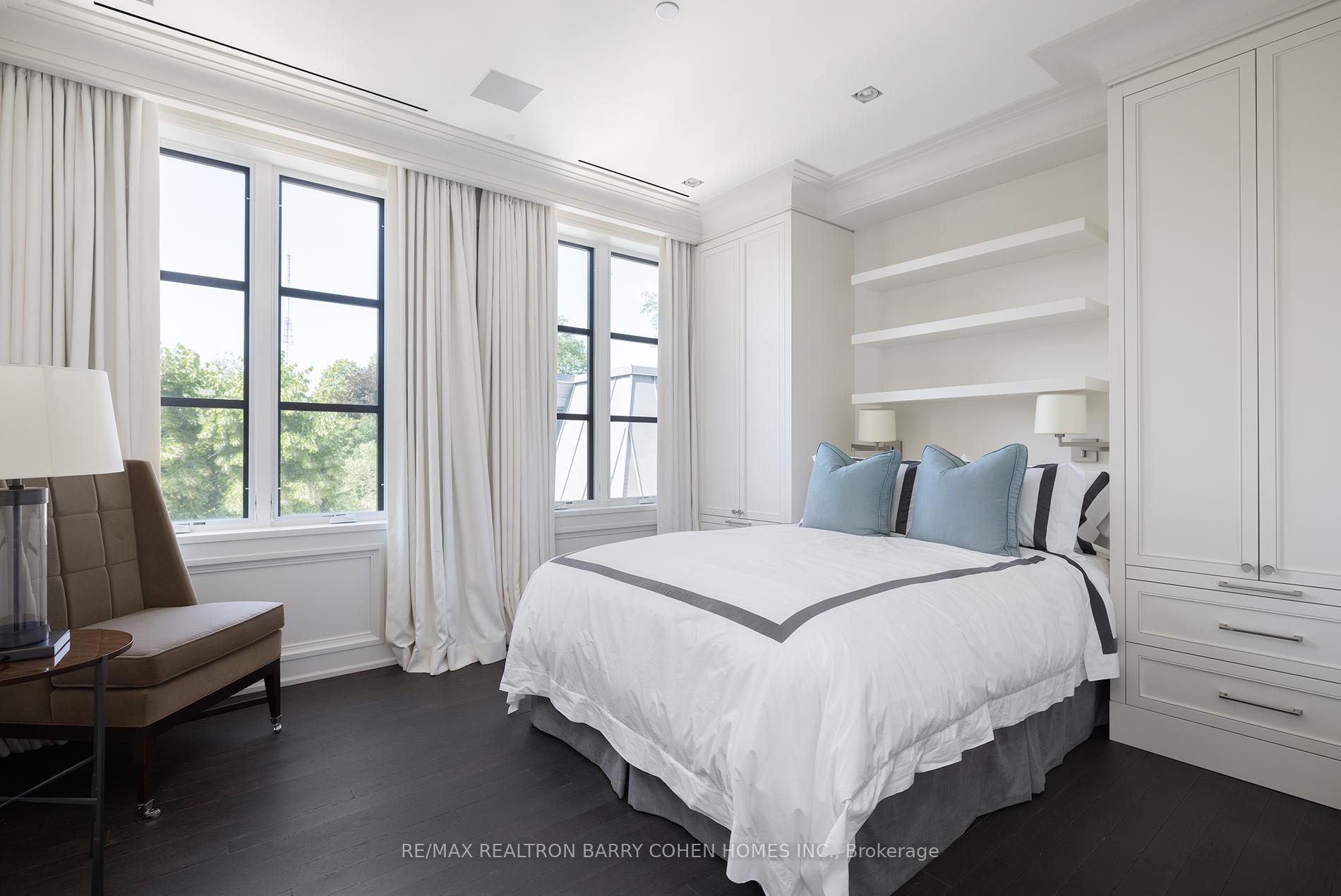 Photo 28 of 17 Ardwold Gate, Toronto, Casa Loma — HOMEH