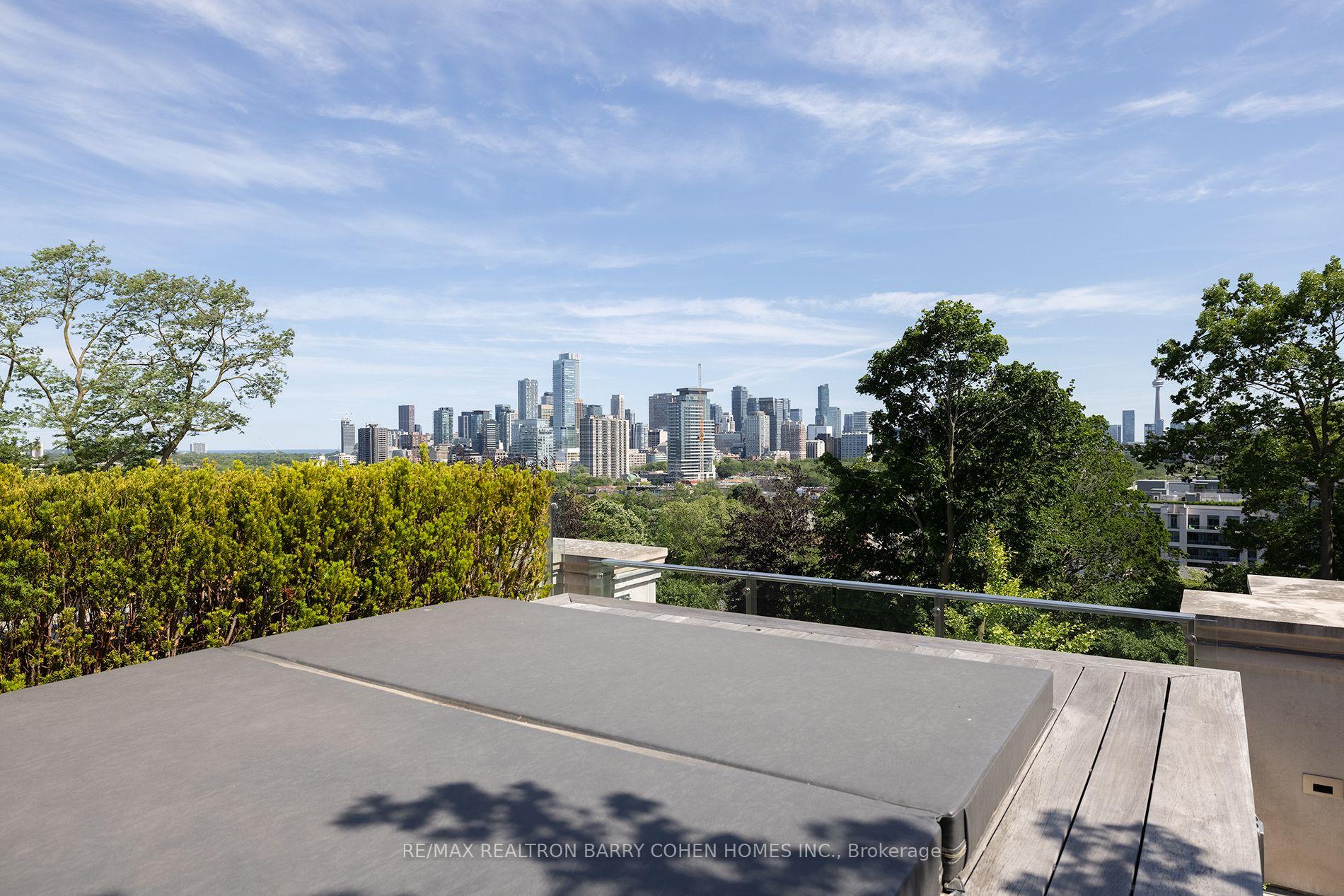 Photo 33 of 17 Ardwold Gate, Toronto, Casa Loma — HOMEH
