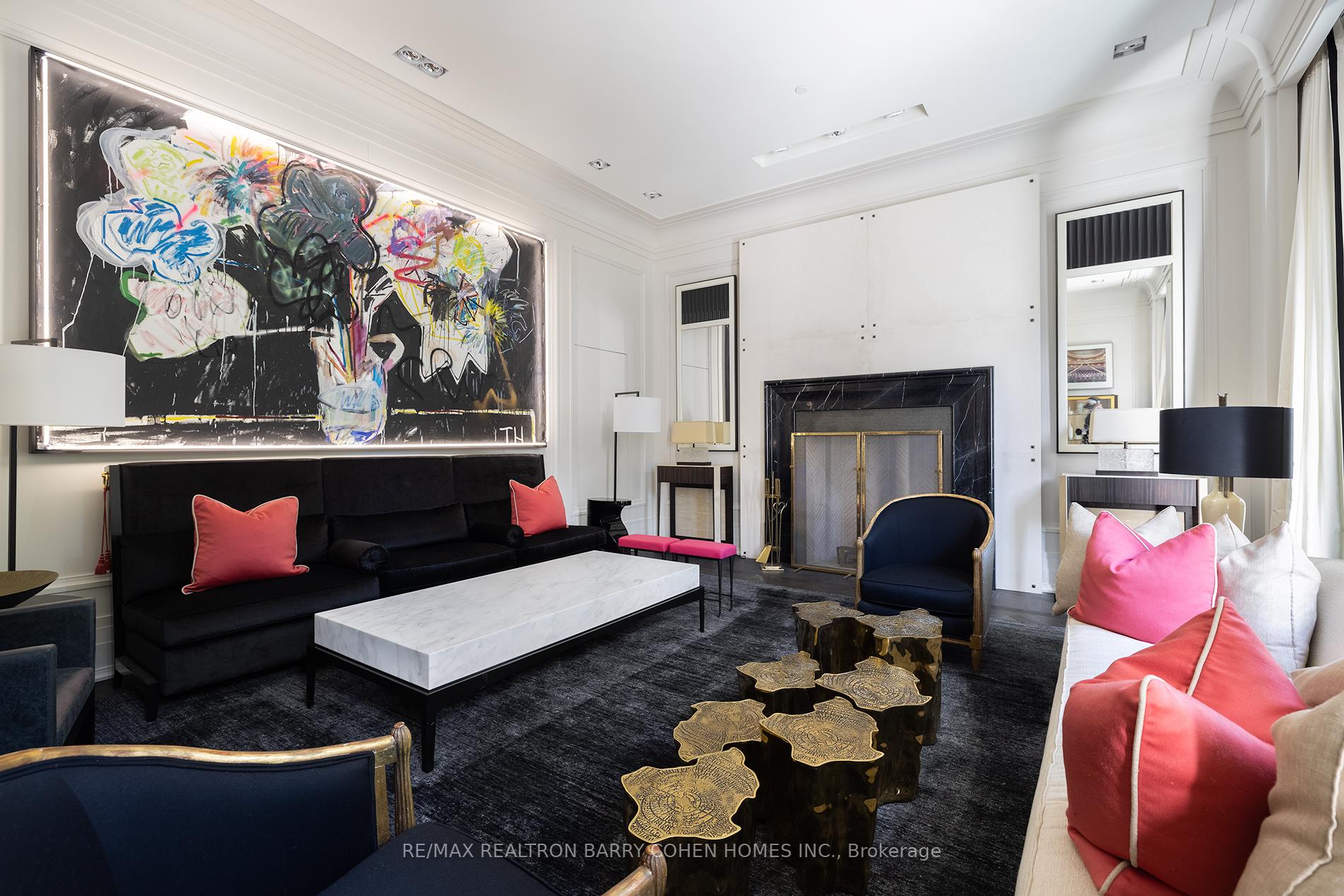 Photo 35 of 17 Ardwold Gate, Toronto, Casa Loma — HOMEH