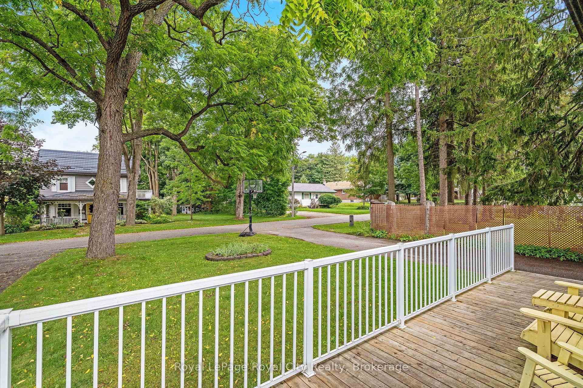 Photo 10 of 245 Mackenzie Street, Guelph/Eramosa, Rockwood — HOMEH