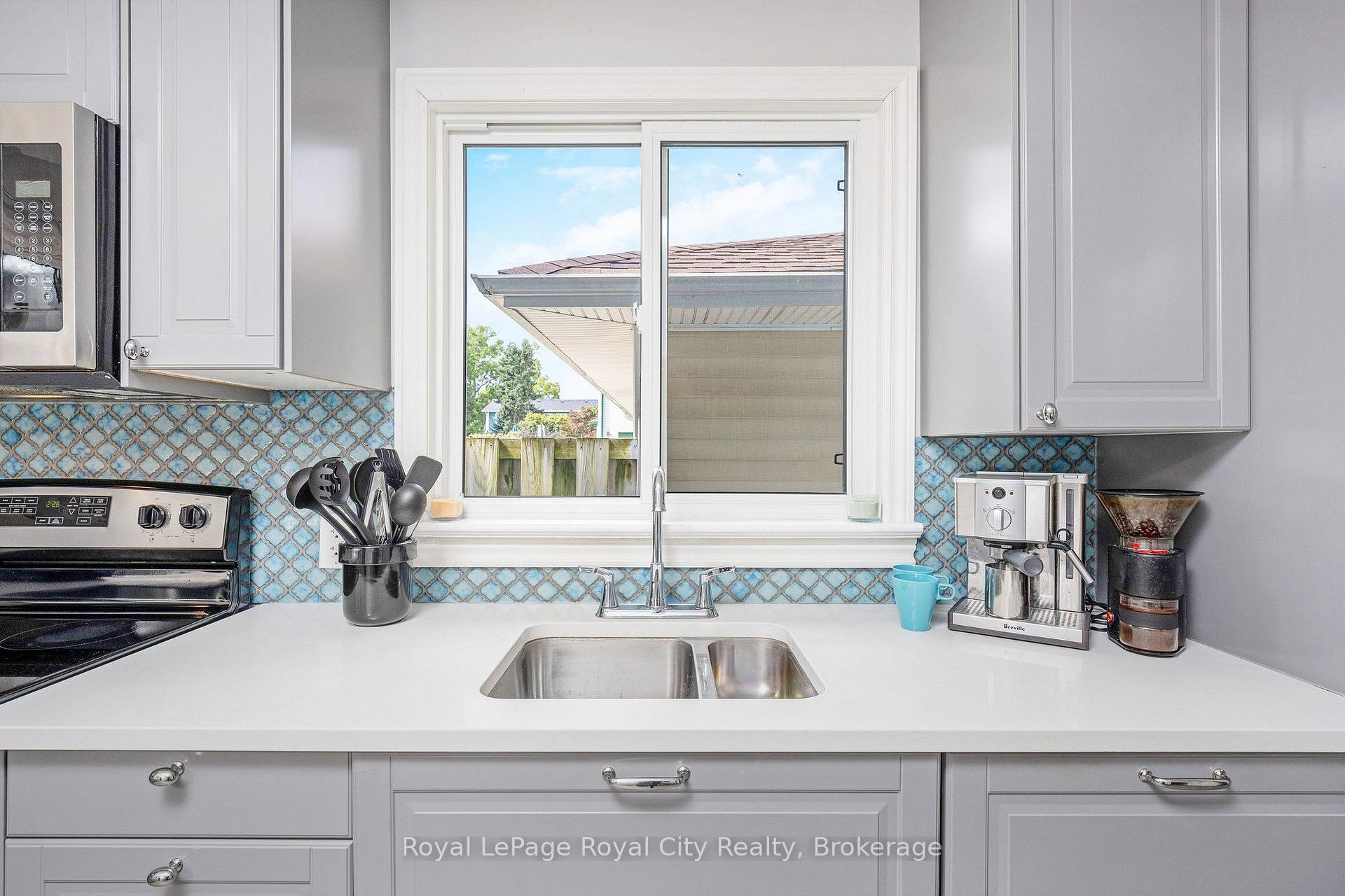 Photo 18 of 245 Mackenzie Street, Guelph/Eramosa, Rockwood — HOMEH
