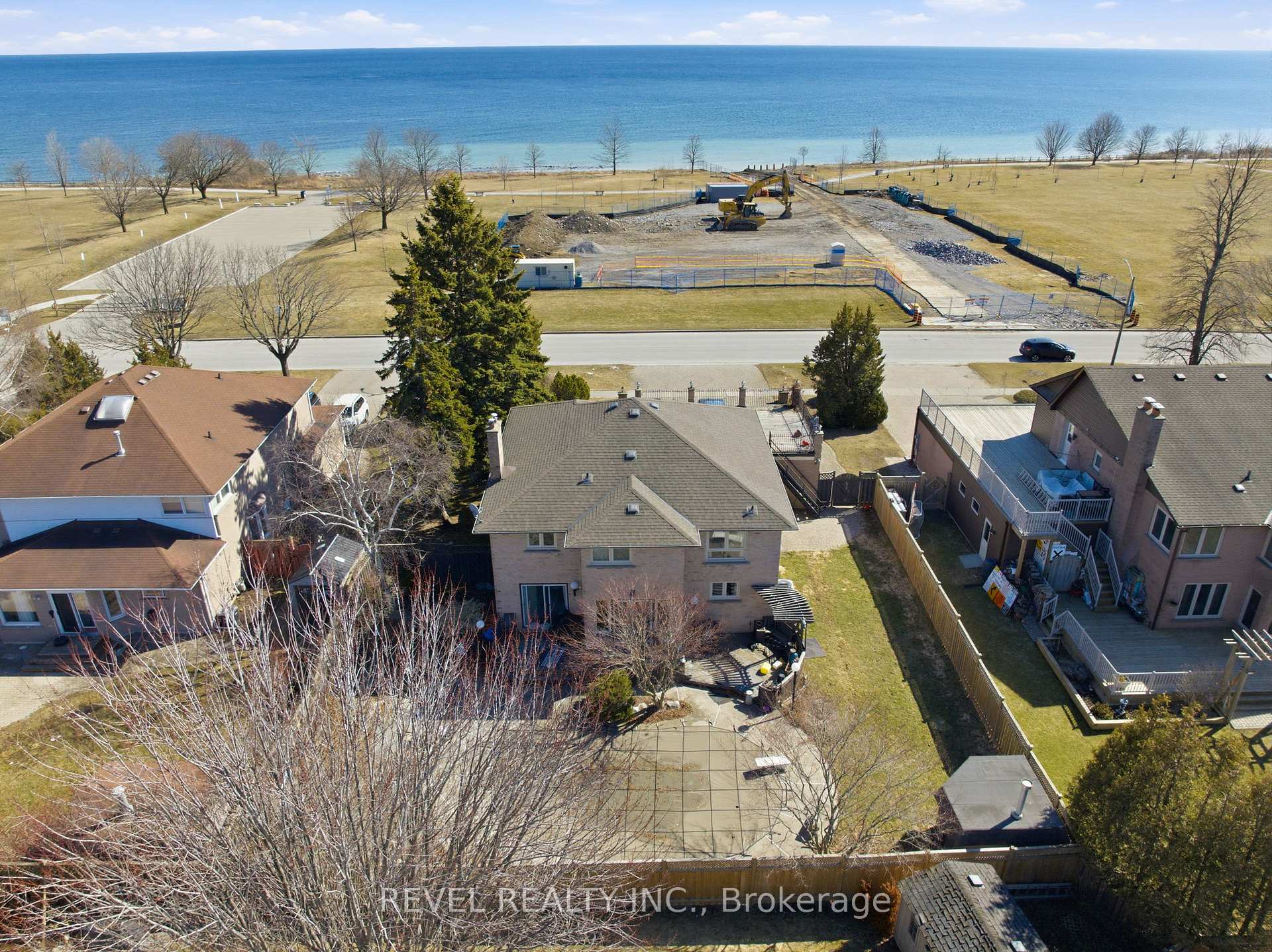 Photo 3 of 88 Lake Driveway, Ajax, South West — HOMEH