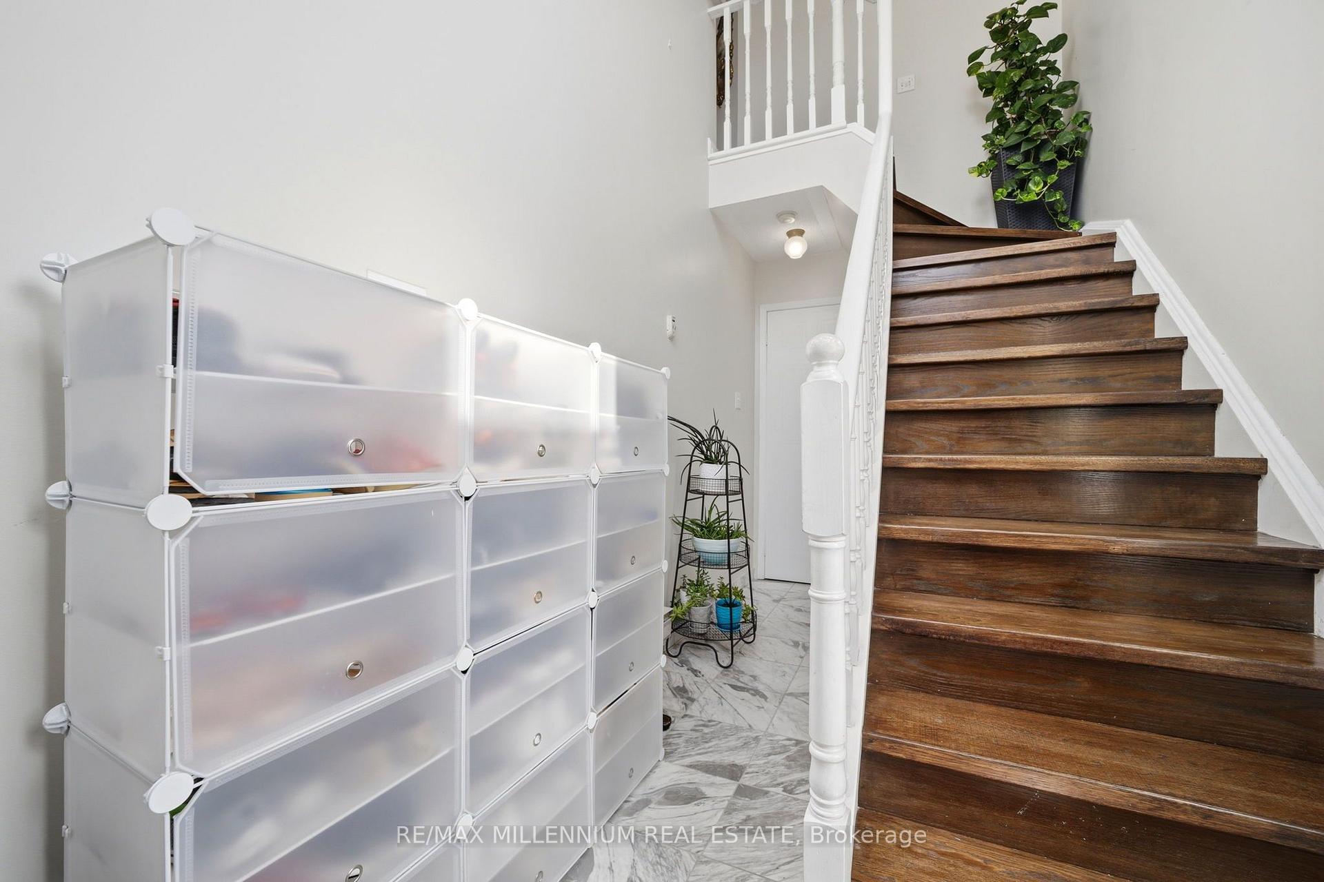 Photo 4 of Unit 24, 115 Bristol Road E, Mississauga, Hurontario — HOMEH