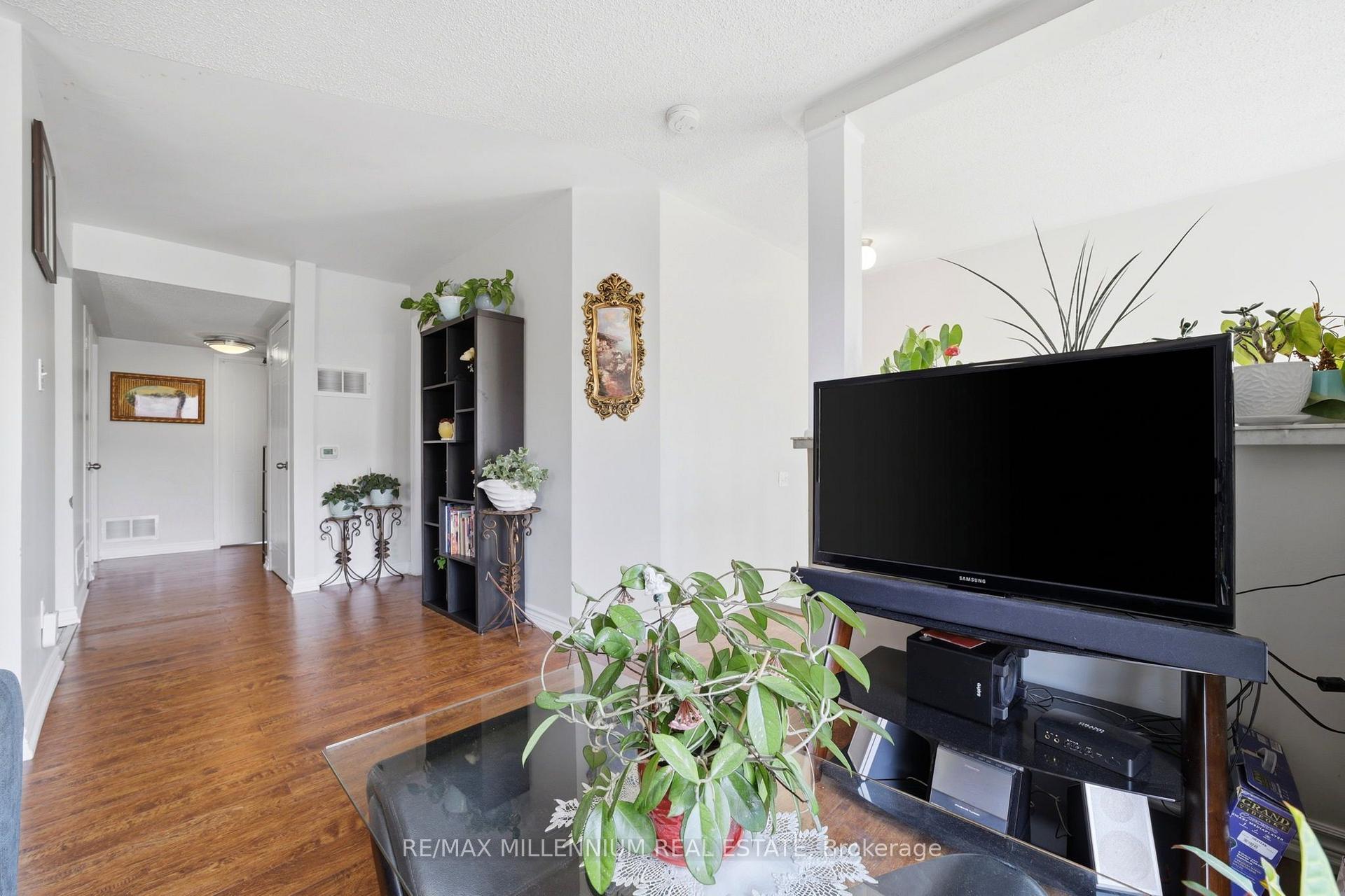 Photo 11 of Unit 24, 115 Bristol Road E, Mississauga, Hurontario — HOMEH
