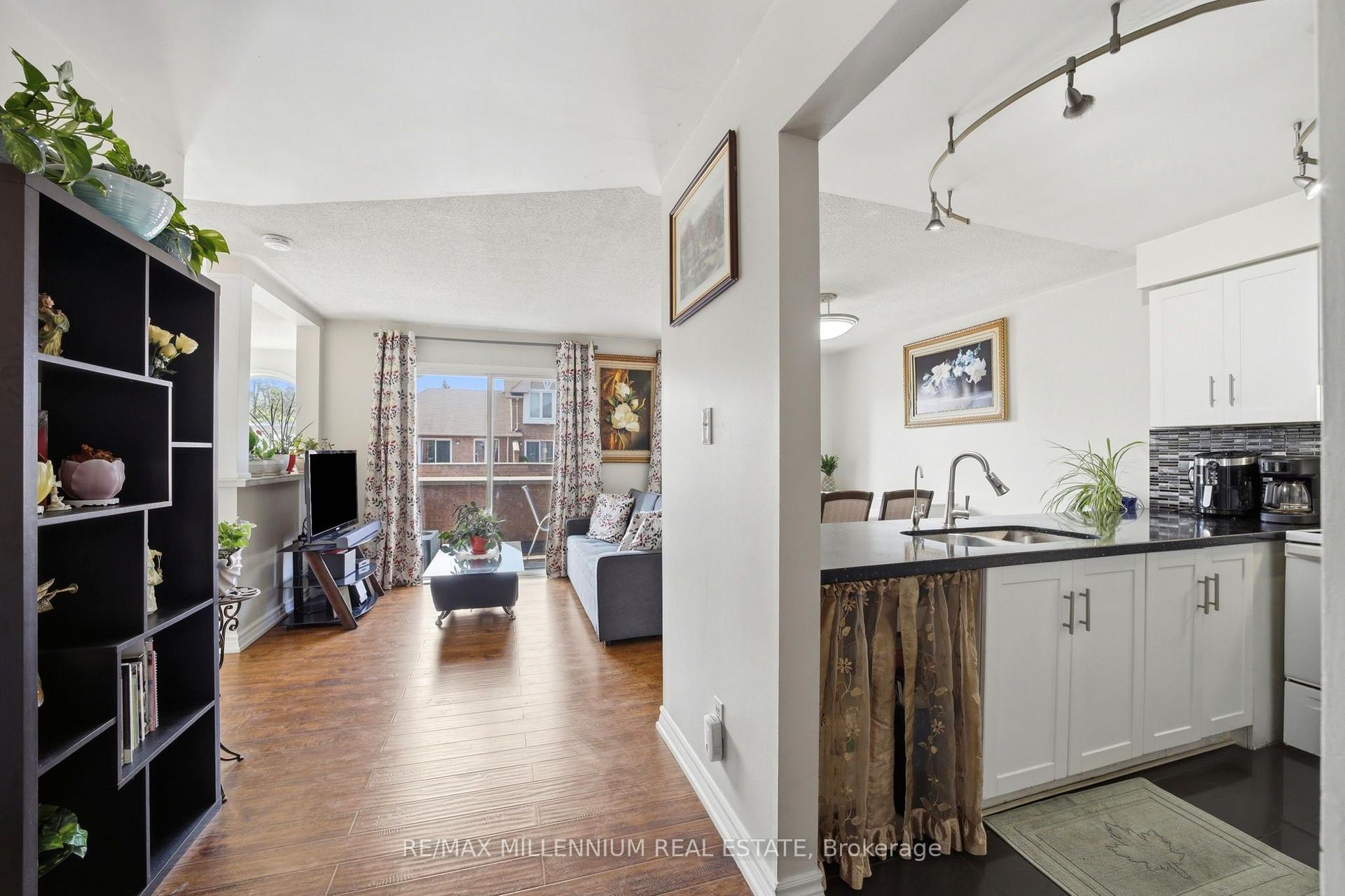 Photo 13 of Unit 24, 115 Bristol Road E, Mississauga, Hurontario — HOMEH