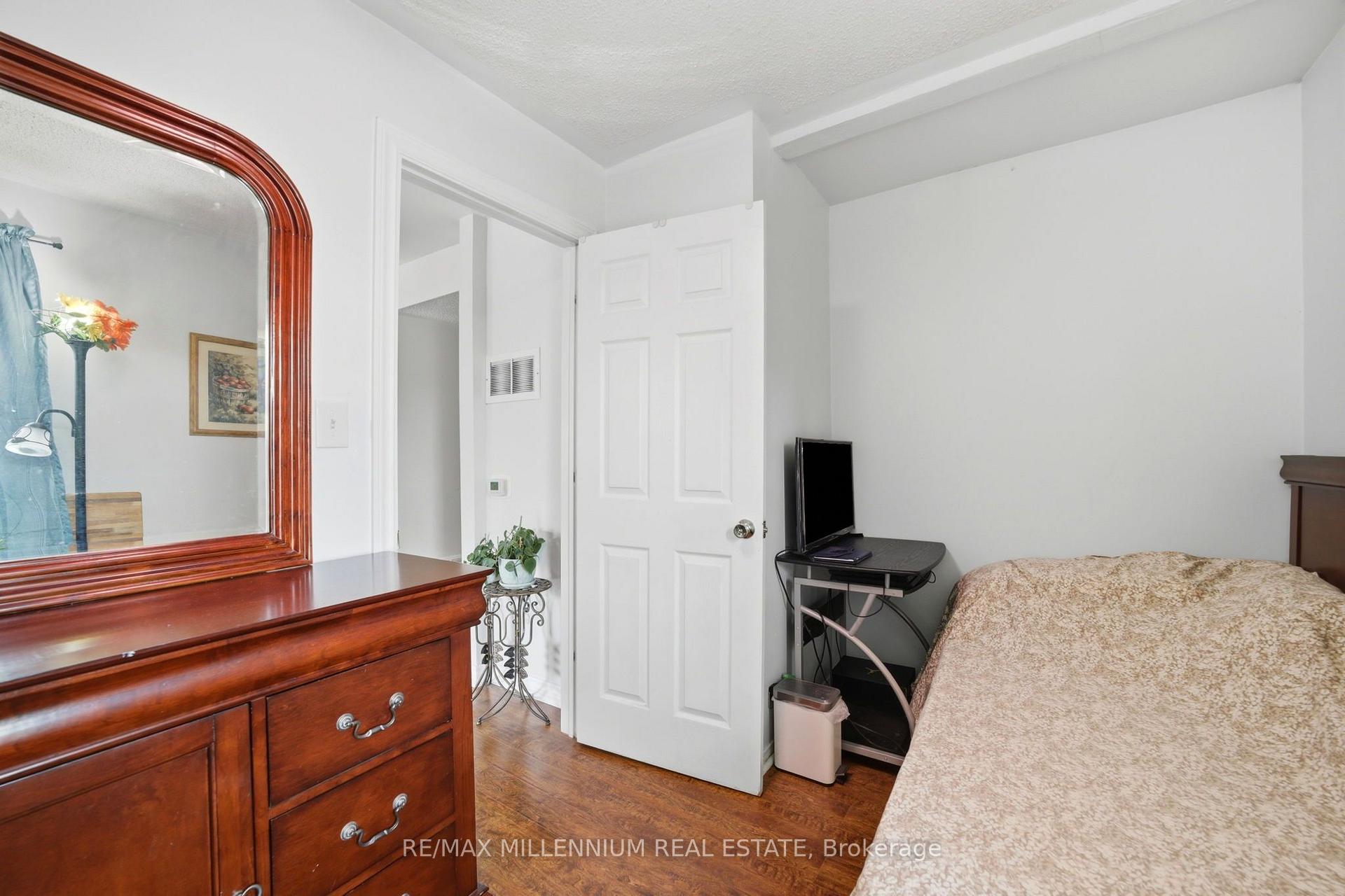 Photo 26 of Unit 24, 115 Bristol Road E, Mississauga, Hurontario — HOMEH