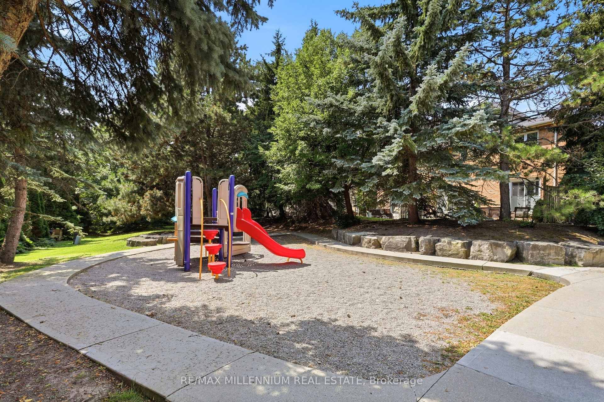 Photo 40 of Unit 24, 115 Bristol Road E, Mississauga, Hurontario — HOMEH
