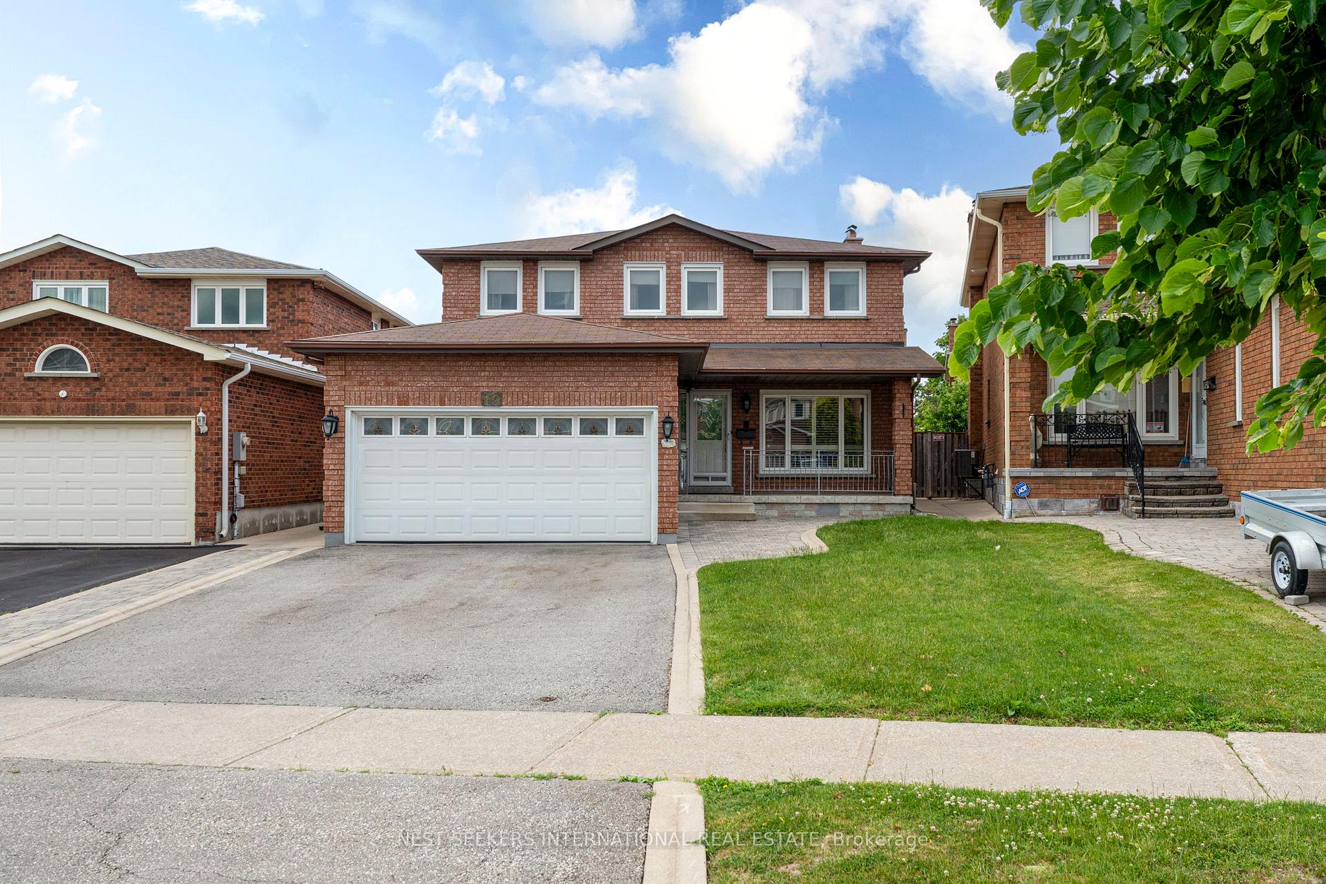 Photo 1 of 19 Kaiser Drive, Vaughan, West Woodbridge — HOMEH