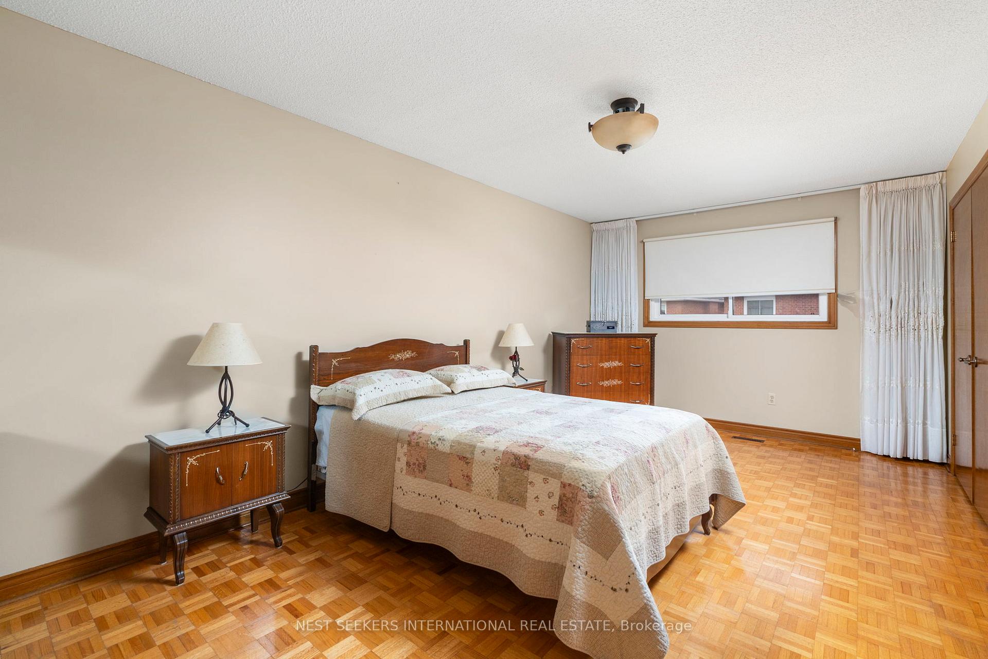 Photo 28 of 19 Kaiser Drive, Vaughan, West Woodbridge — HOMEH