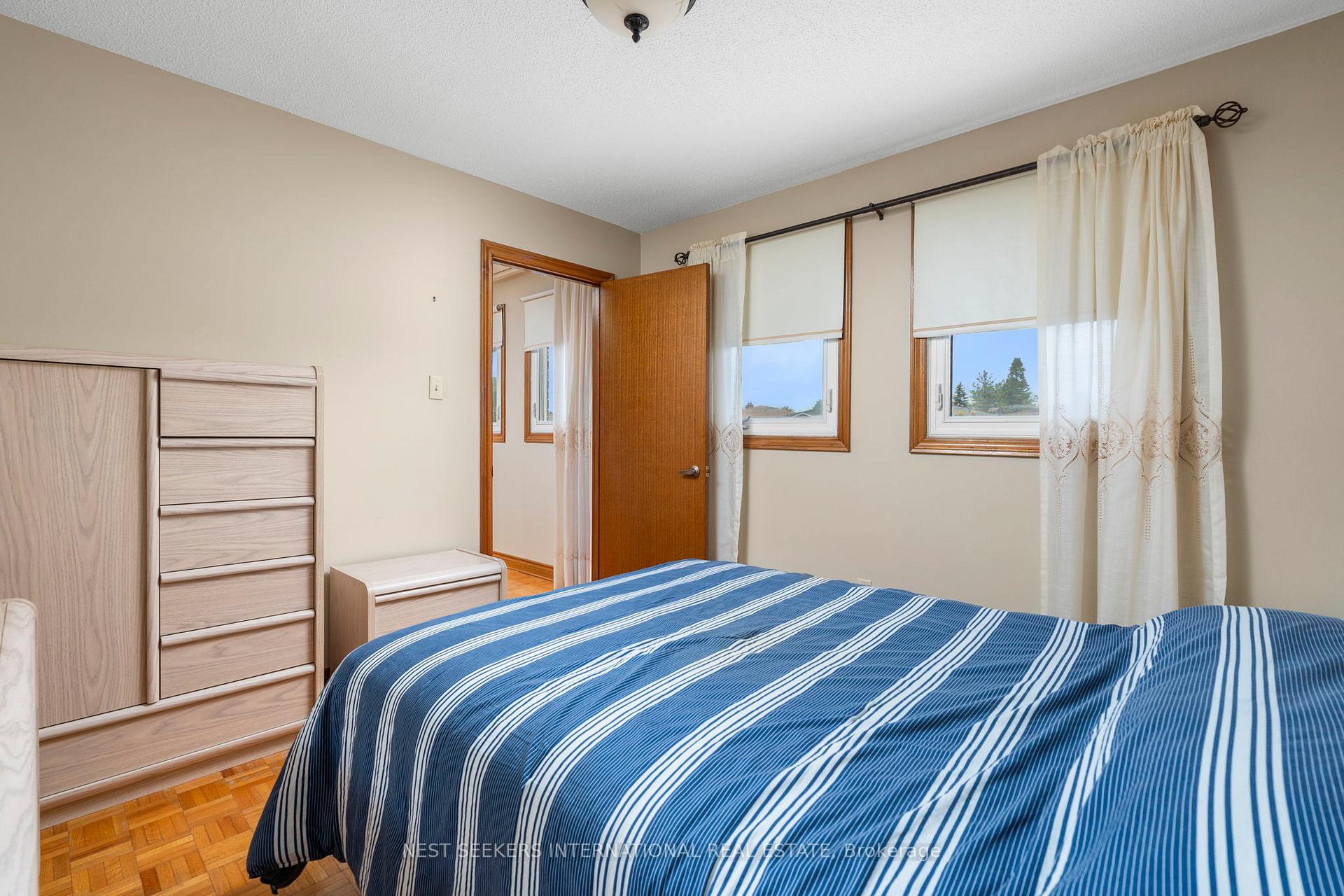 Photo 38 of 19 Kaiser Drive, Vaughan, West Woodbridge — HOMEH