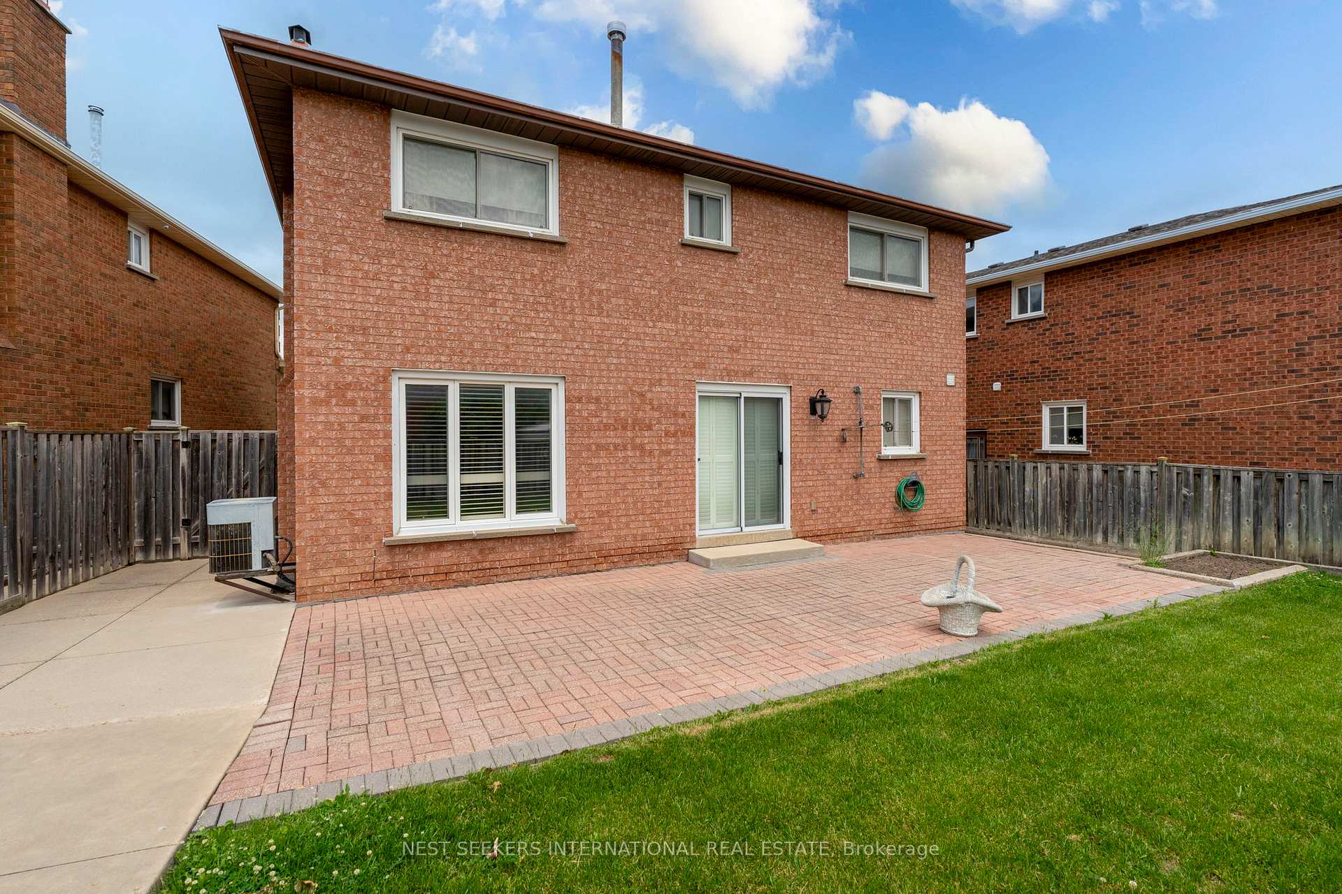 Photo 45 of 19 Kaiser Drive, Vaughan, West Woodbridge — HOMEH