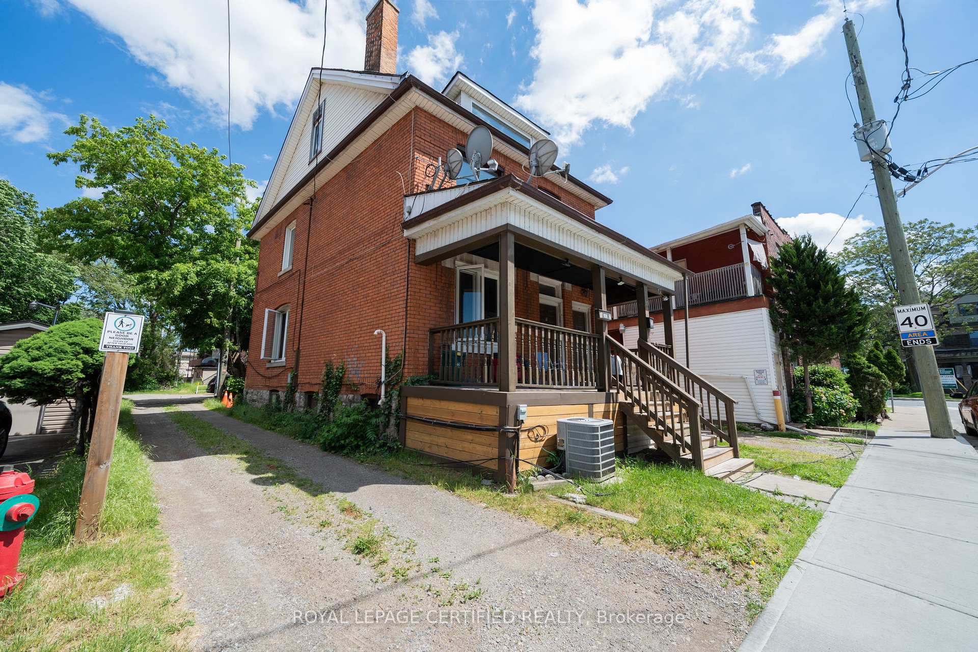 Photo 38 of 10 Fairleigh Avenue N, Hamilton, Gibson — HOMEH