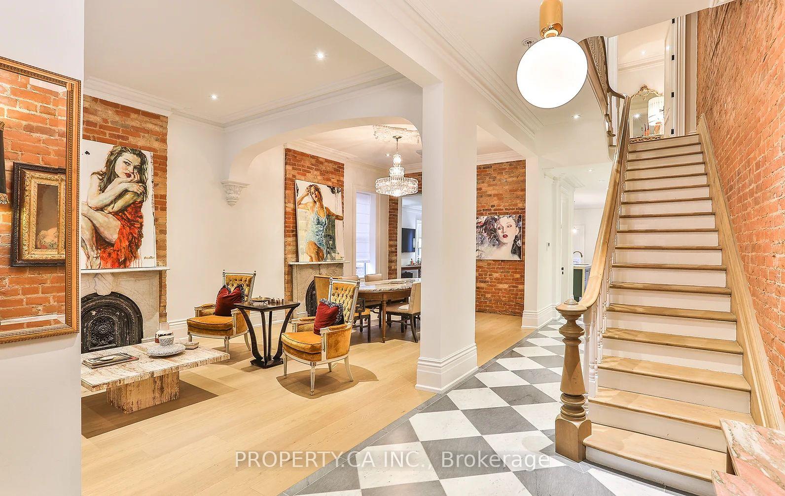 Photo 5 of Unit Main House, 38 Beaconsfield Avenue, Toronto, Little Portugal — HOMEH