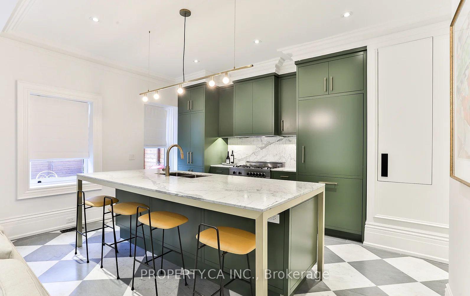 Photo 9 of Unit Main House, 38 Beaconsfield Avenue, Toronto, Little Portugal — HOMEH