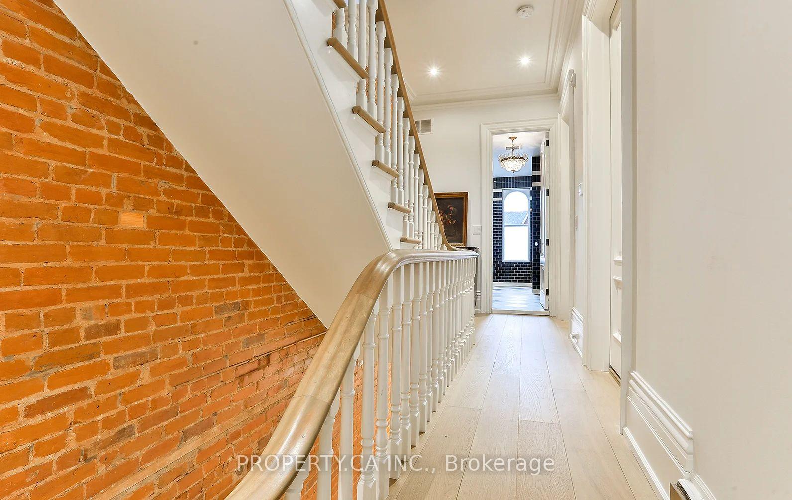 Photo 25 of Unit Main House, 38 Beaconsfield Avenue, Toronto, Little Portugal — HOMEH
