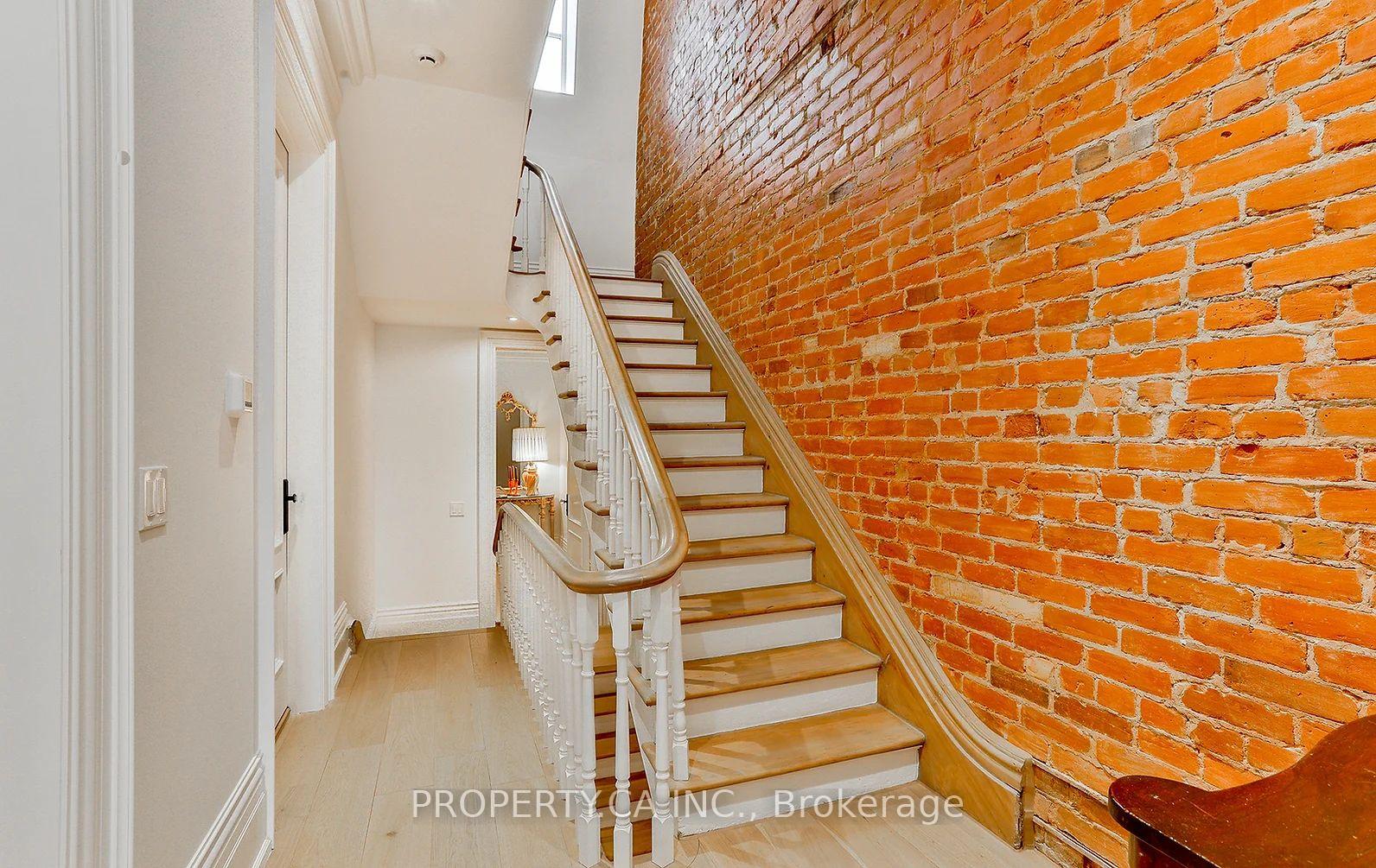 Photo 28 of Unit Main House, 38 Beaconsfield Avenue, Toronto, Little Portugal — HOMEH