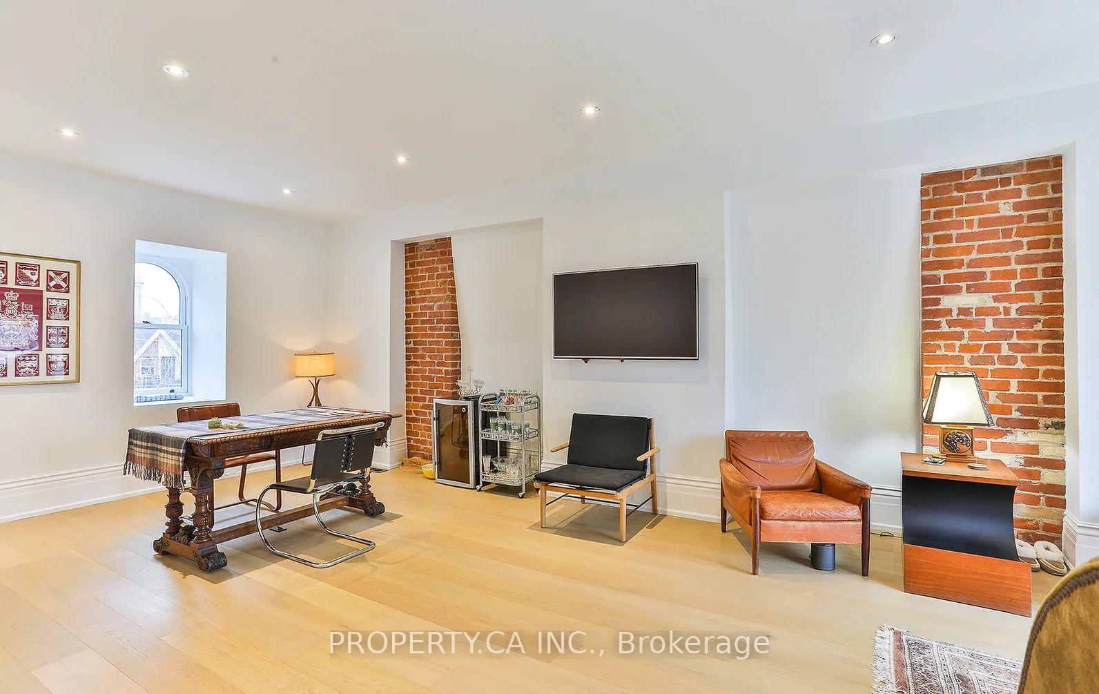 Photo 31 of Unit Main House, 38 Beaconsfield Avenue, Toronto, Little Portugal — HOMEH