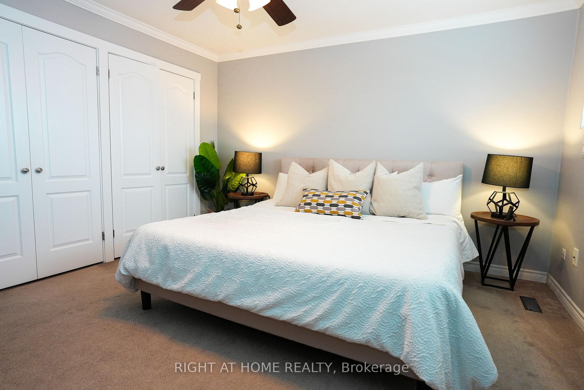 Photo 16 of 1266 Lakeview Drive, Oakville, Falgarwood — HOMEH