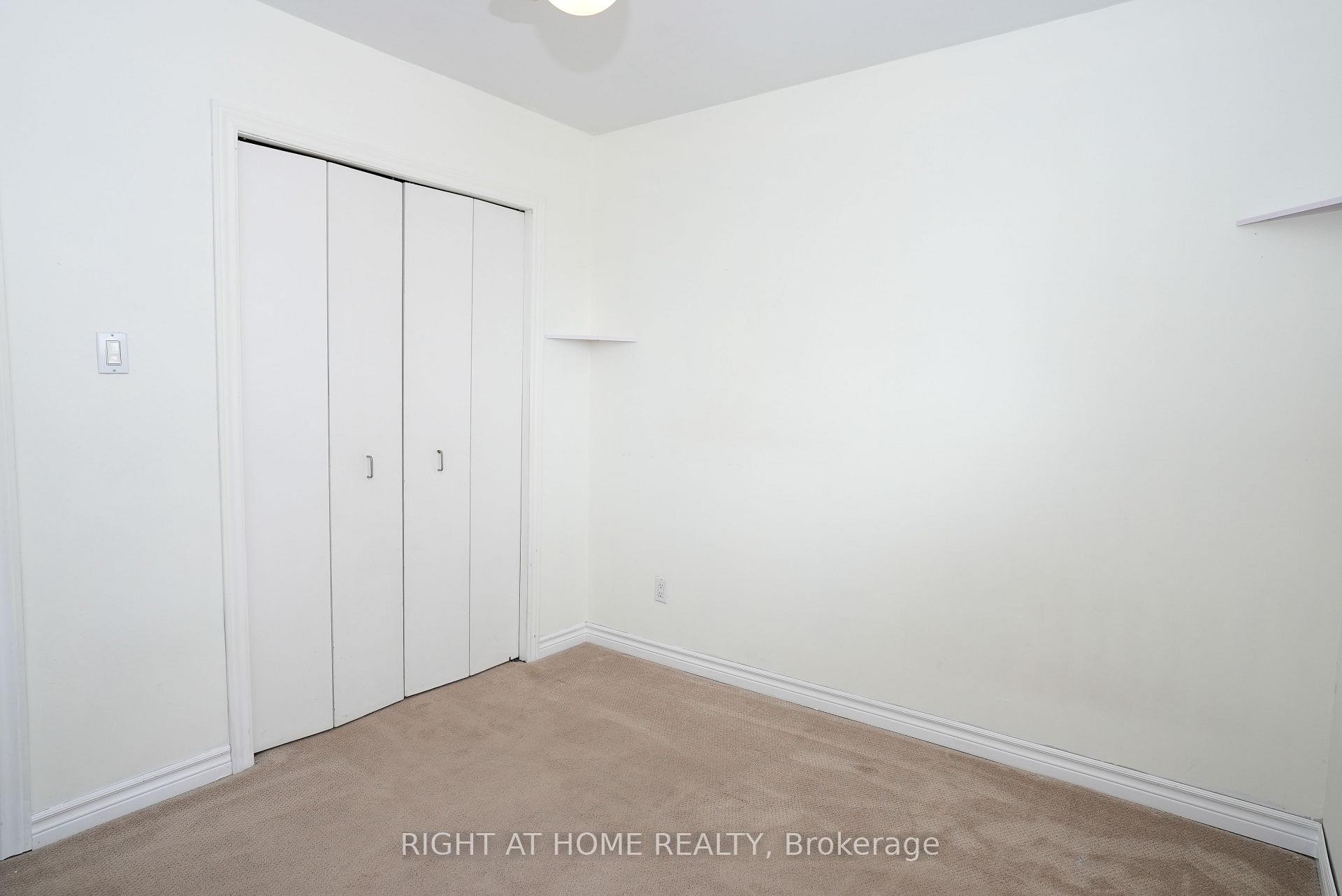 Photo 22 of 1266 Lakeview Drive, Oakville, Falgarwood — HOMEH