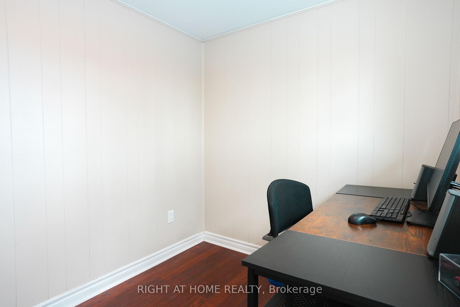 Photo 35 of 1266 Lakeview Drive, Oakville, Falgarwood — HOMEH