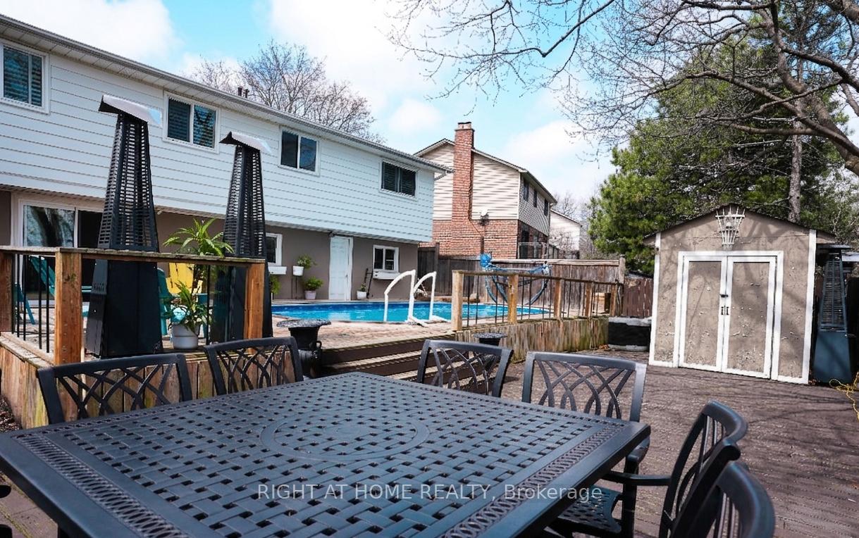 Photo 45 of 1266 Lakeview Drive, Oakville, Falgarwood — HOMEH