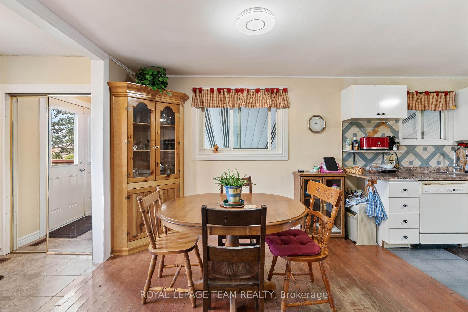 Photo 6 of 484 Annable Road, North Dundas, Winchester — HOMEH