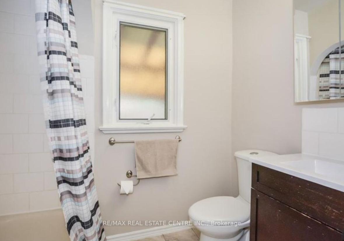 Photo 7 of Unit Main, 37 Mckenzie Avenue, Kitchener, King East — HOMEH