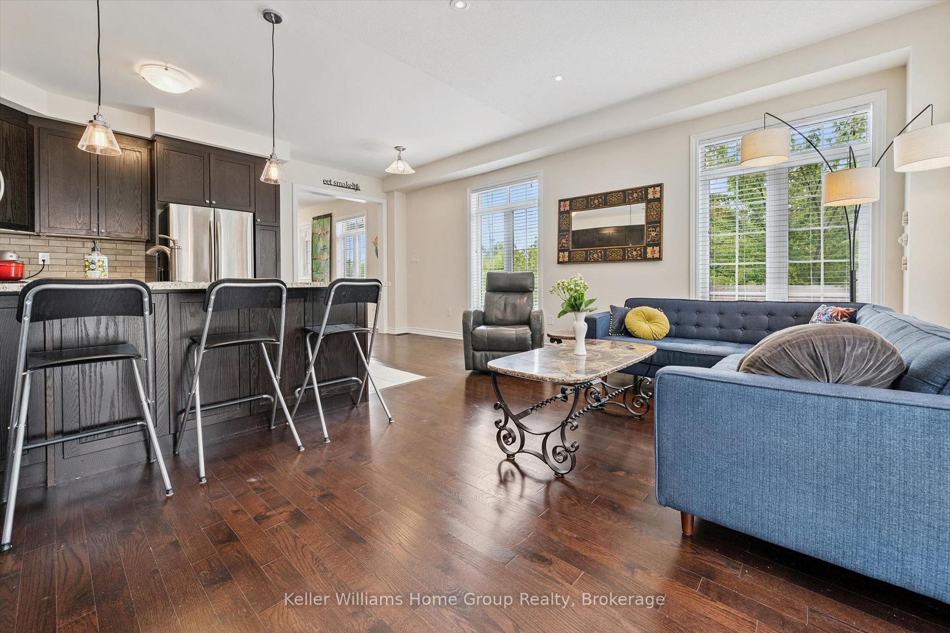 Photo 19 of 61 Ridgegate Crescent, Halton Hills, Georgetown — HOMEH