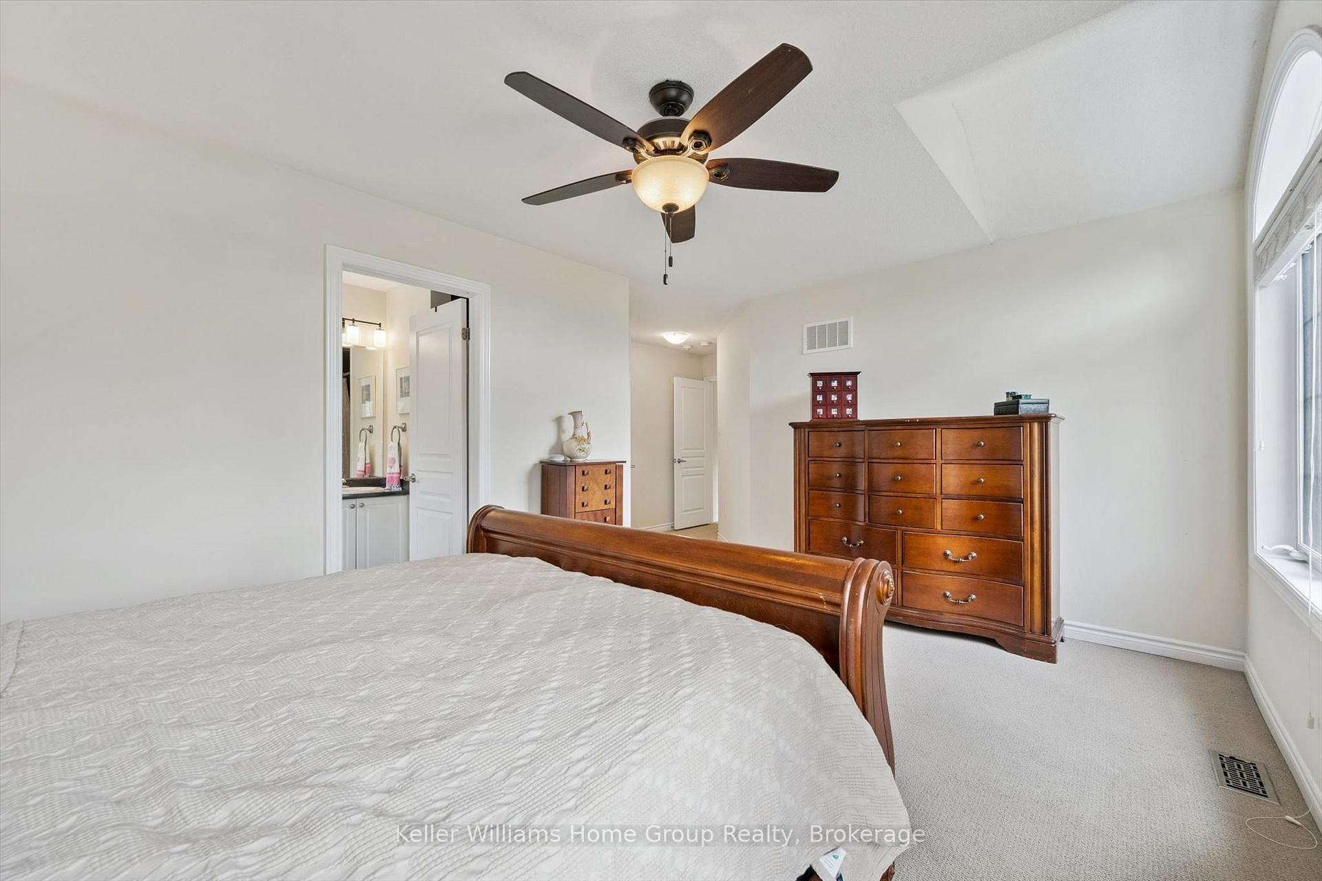 Photo 25 of 61 Ridgegate Crescent, Halton Hills, Georgetown — HOMEH