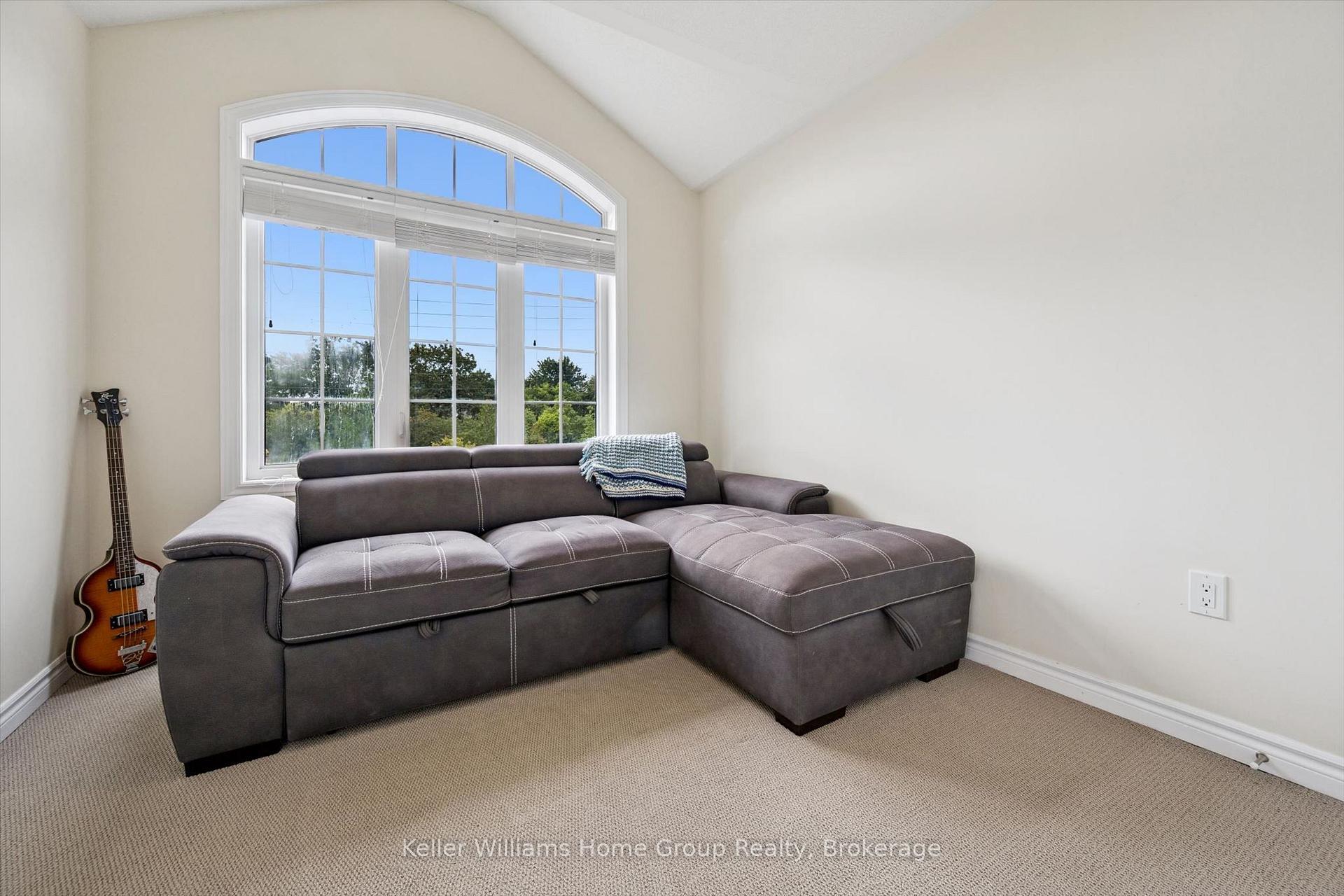 Photo 29 of 61 Ridgegate Crescent, Halton Hills, Georgetown — HOMEH