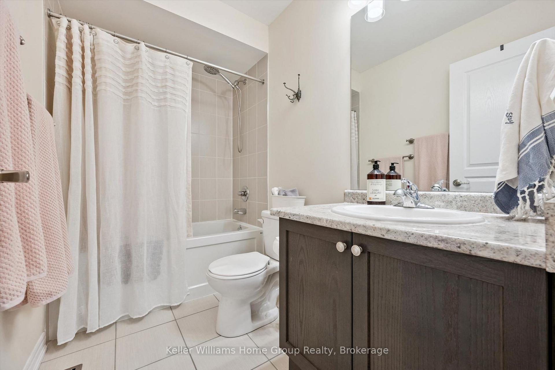 Photo 32 of 61 Ridgegate Crescent, Halton Hills, Georgetown — HOMEH