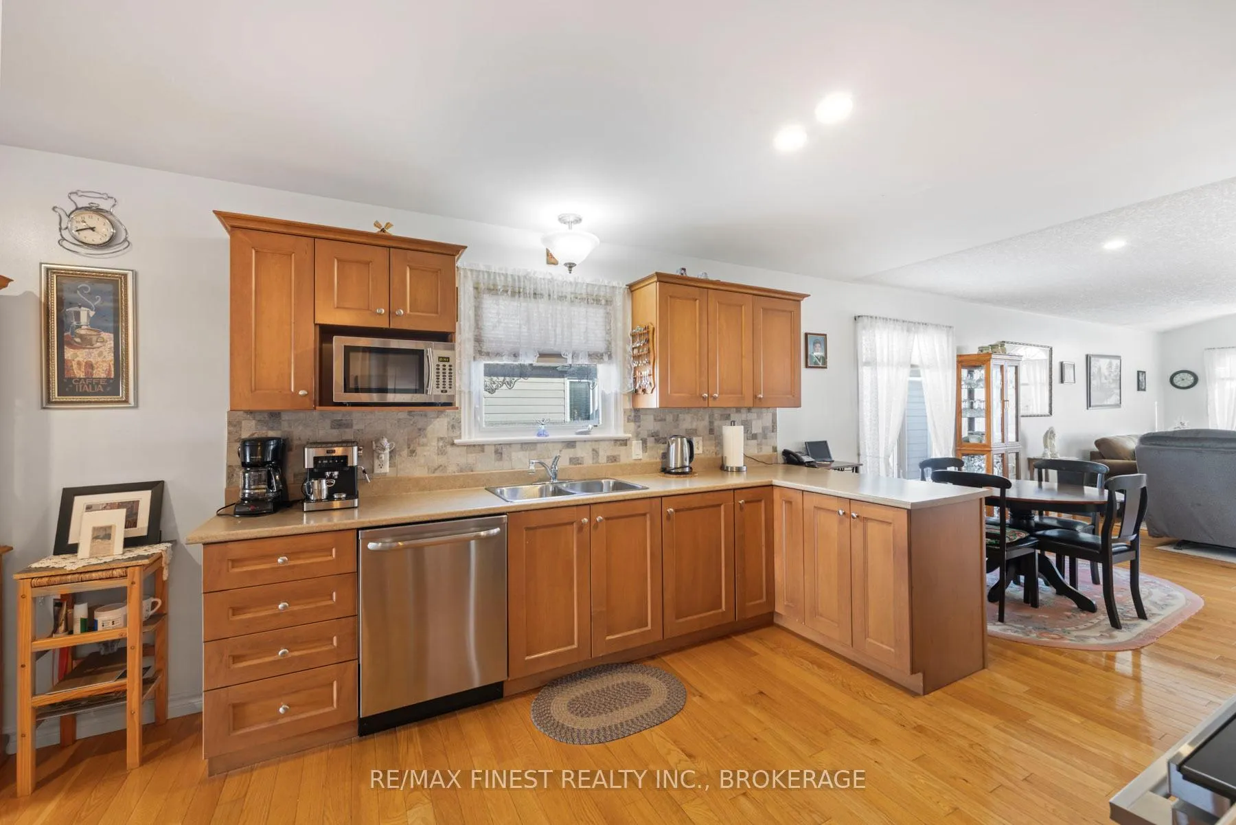 Photo 12 of 1133 Halifax Drive, Kingston, City Northwest — HOMEH