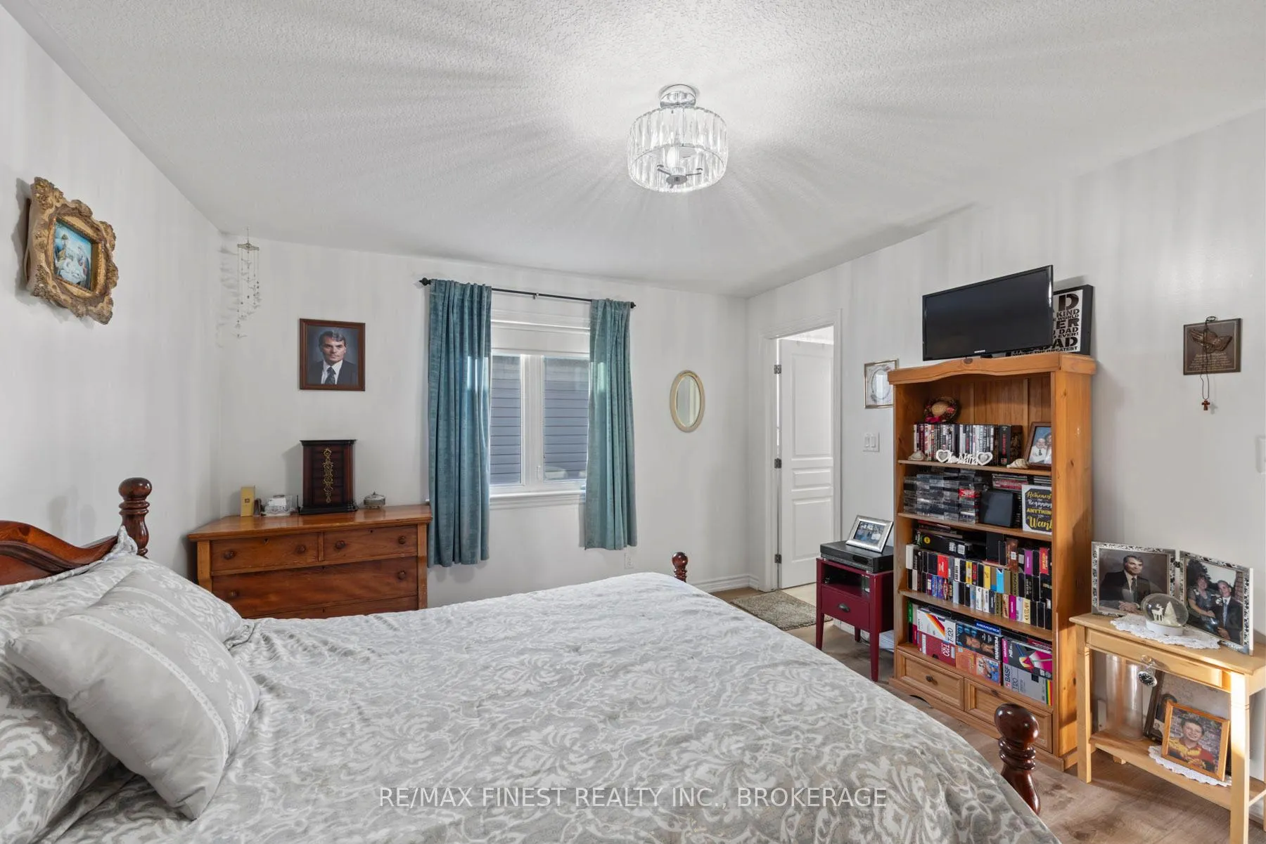 Photo 16 of 1133 Halifax Drive, Kingston, City Northwest — HOMEH