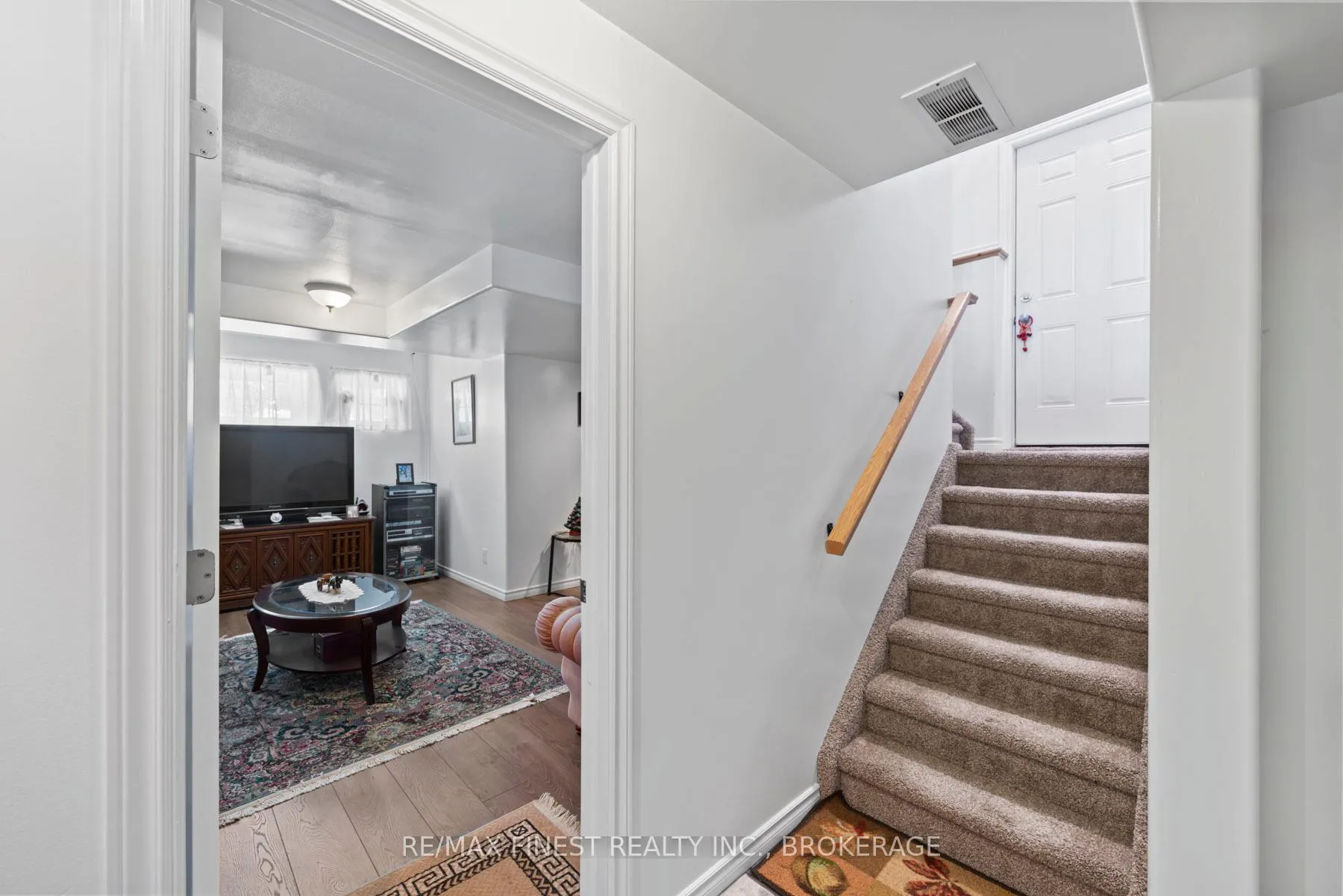 Photo 34 of 1133 Halifax Drive, Kingston, City Northwest — HOMEH