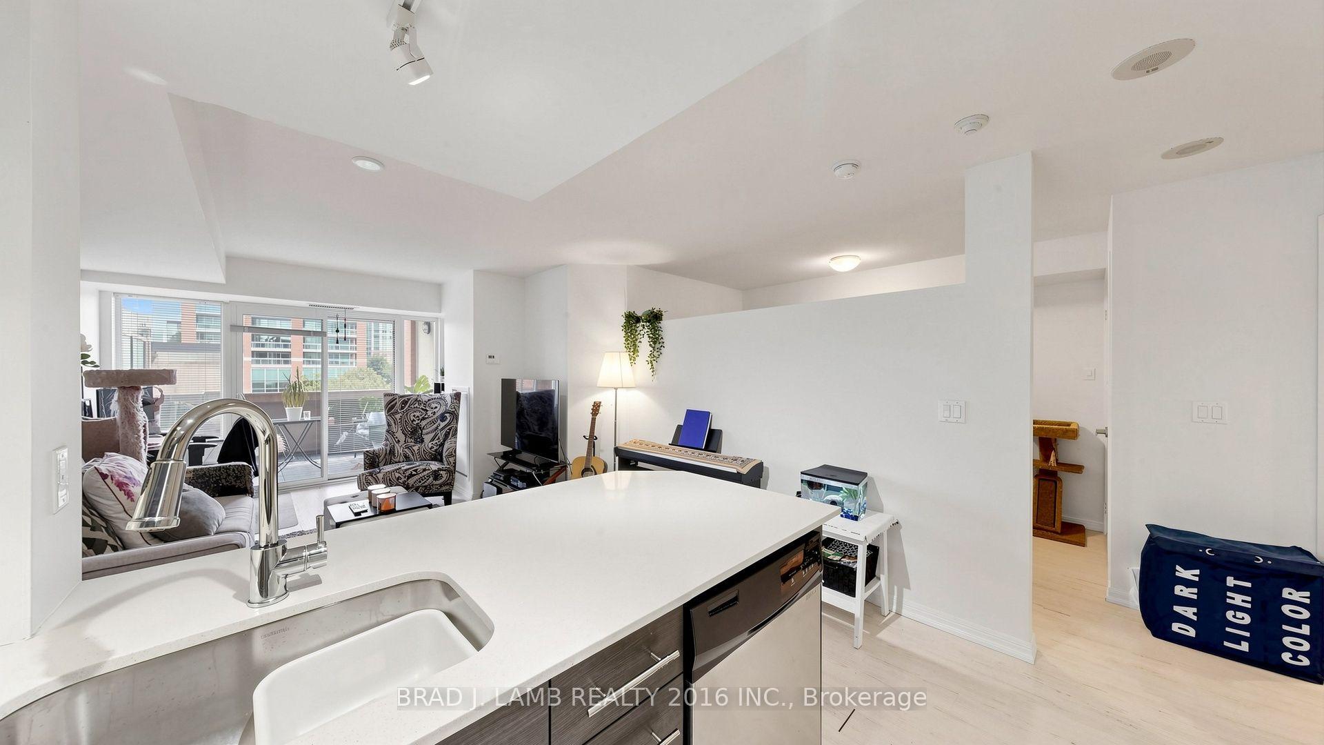 Photo 2 of Unit 414, 65 East Liberty Street, Toronto, Waterfront Communities — HOMEH