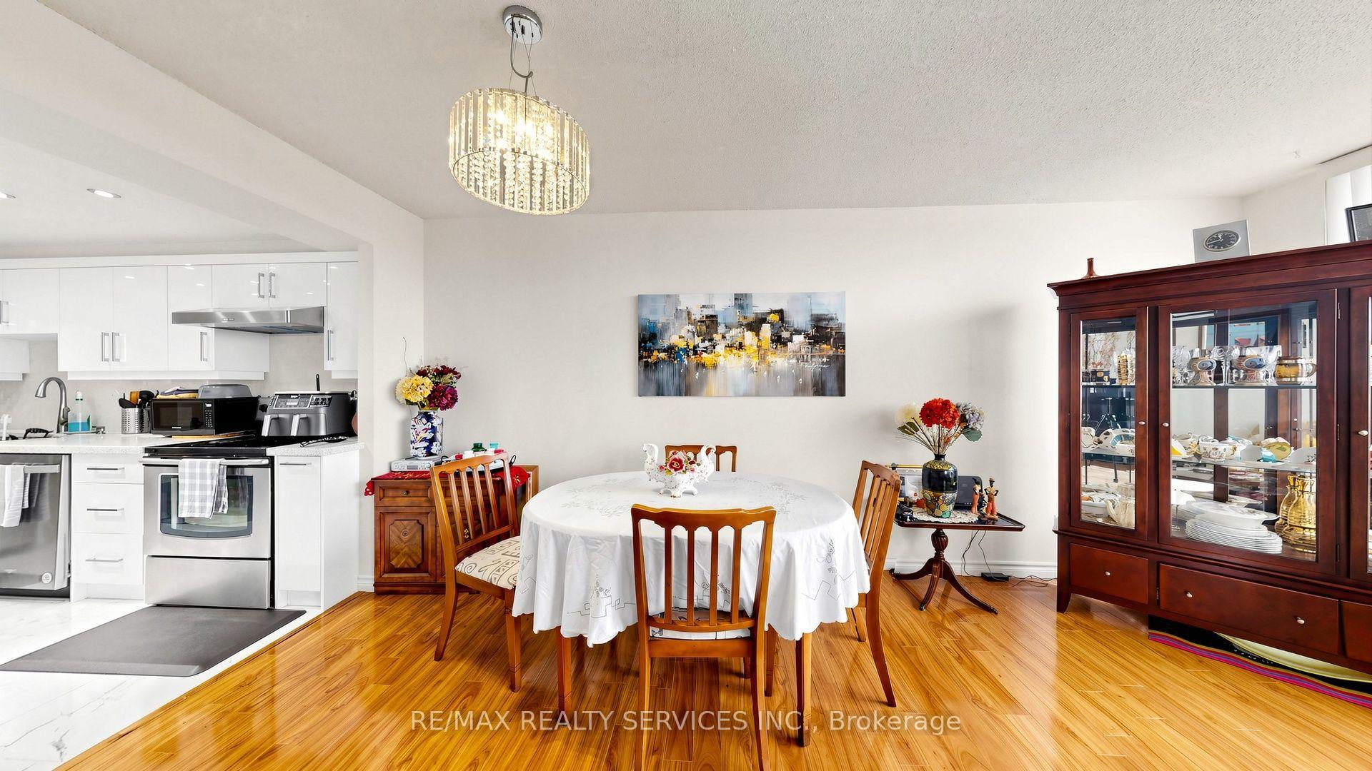 Photo 21 of Unit 508, 330 Mill Street S, Brampton, Brampton South — HOMEH
