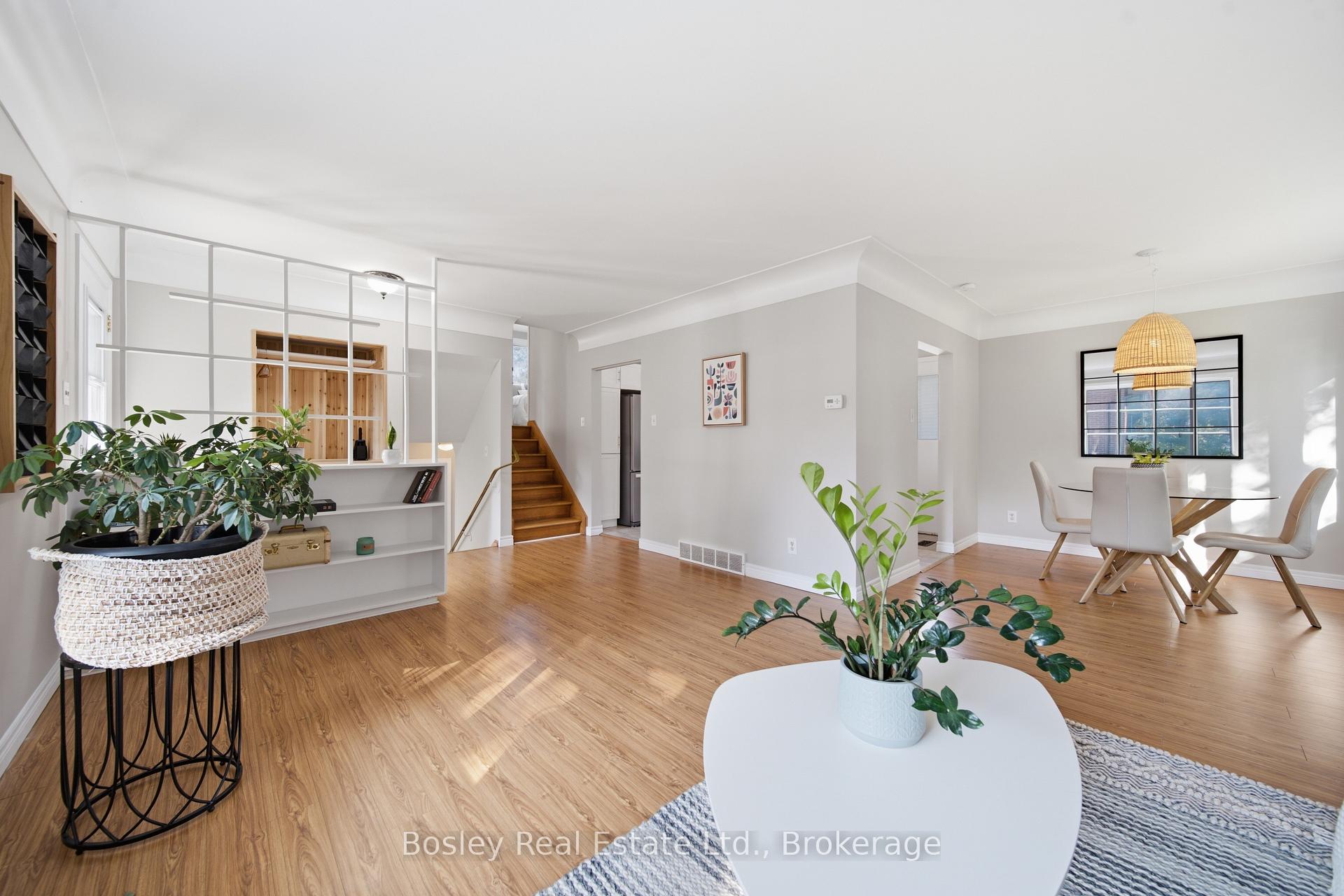 Photo 8 of 44 Brentwood Drive, Guelph, Riverside Park — HOMEH