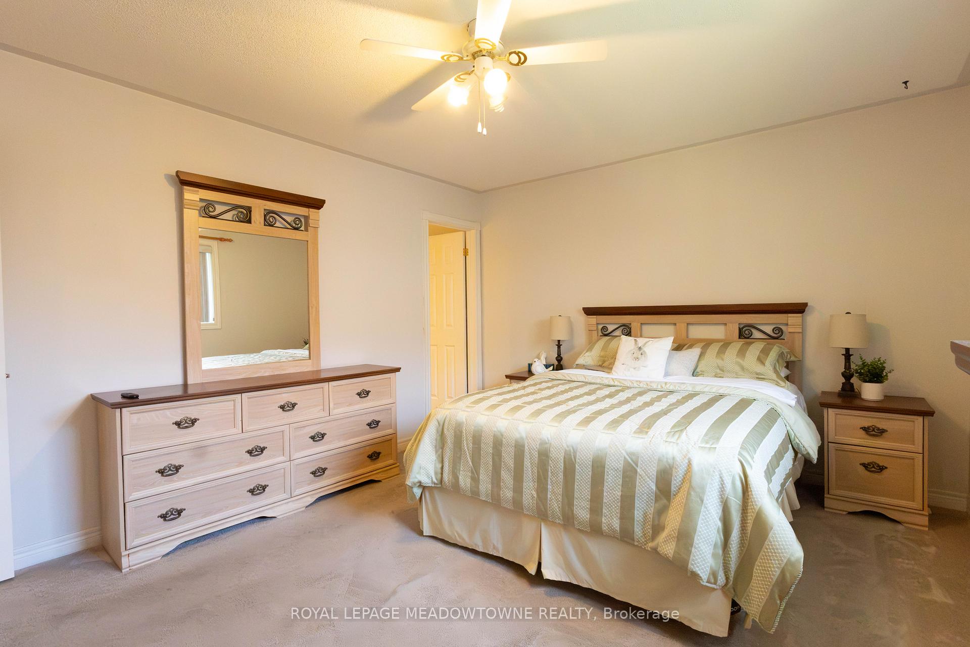Photo 15 of 89 Royal Beech Drive, Wasaga Beach — HOMEH